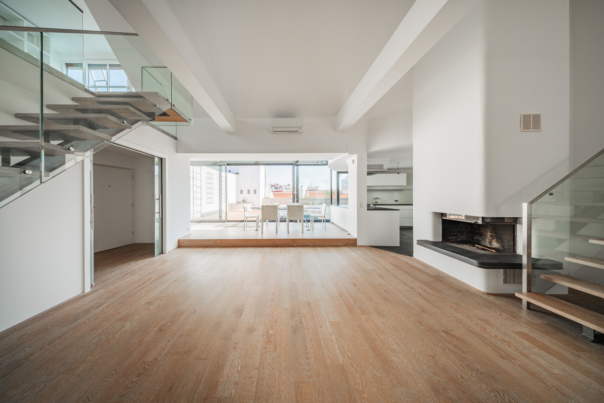 Above the rooftops of Vienna’s city center