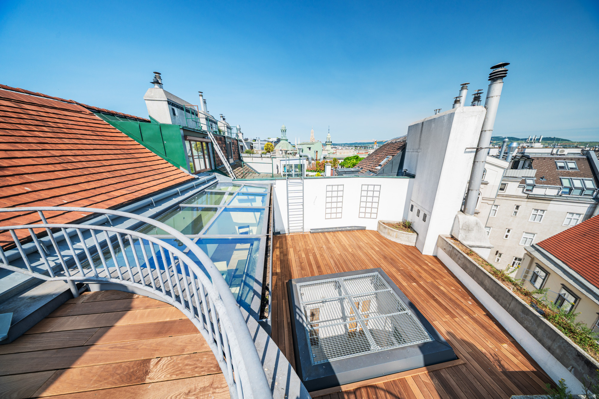 Above the rooftops of Vienna’s city center