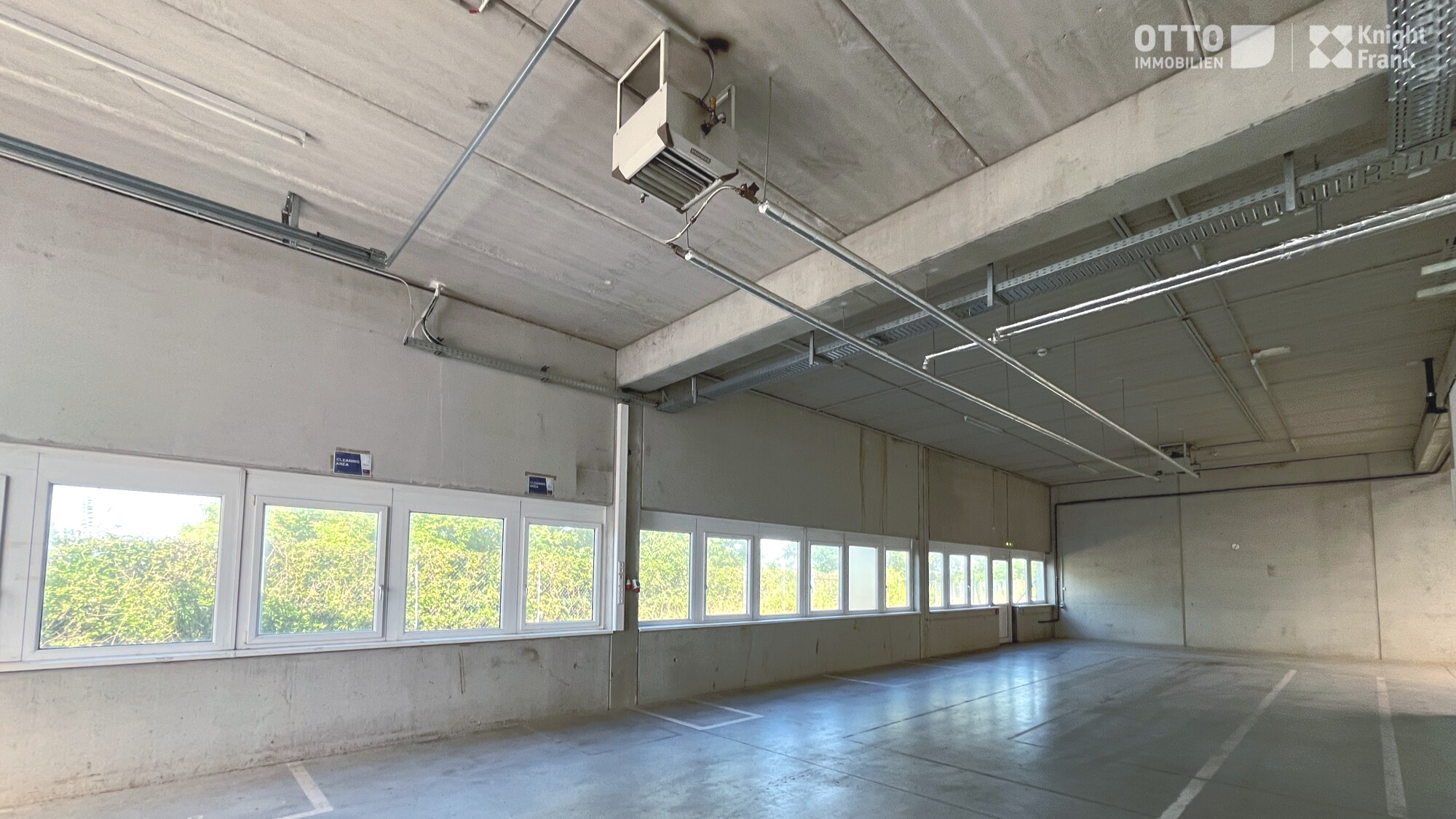 Service- und Büroflächen direkt am Flughafen Wien