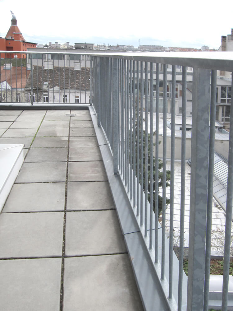 Dachgeschoß Maisonette mit 3 Terrassen in Ottakring