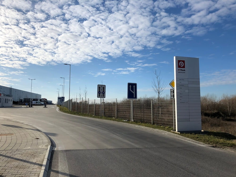Slowakei - Logistikpark Bratislava / Devinska Nova Ves - provisionsfreie Vermietung