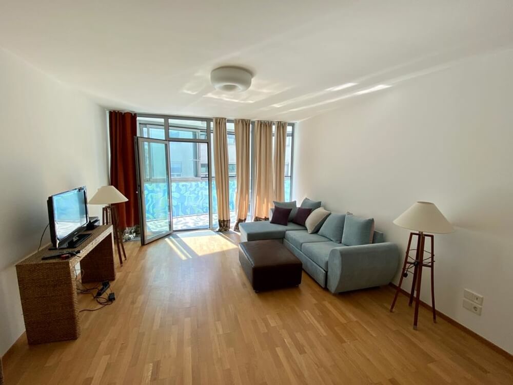 8,000 m² park-like complex – top-design new build in Toskanahof – fully furnished!