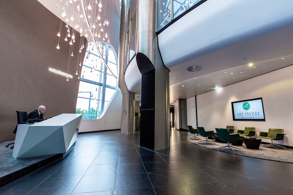 MILLENNIUM TOWER - Moderne Büros mit Weitblick