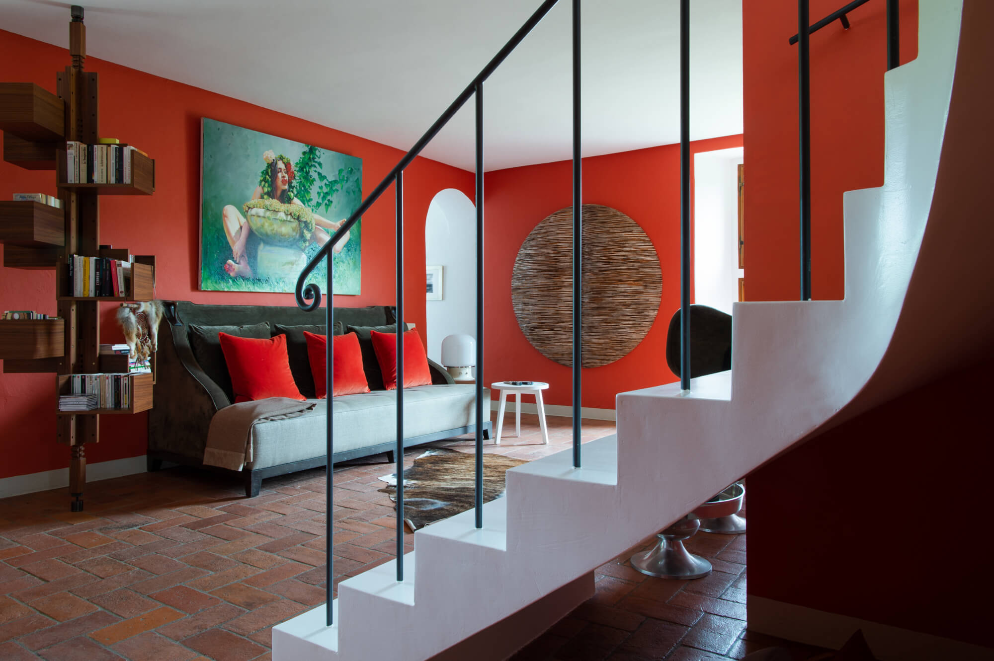 Großes Landhaus mit modernen Elementen und Pool in der Toskana