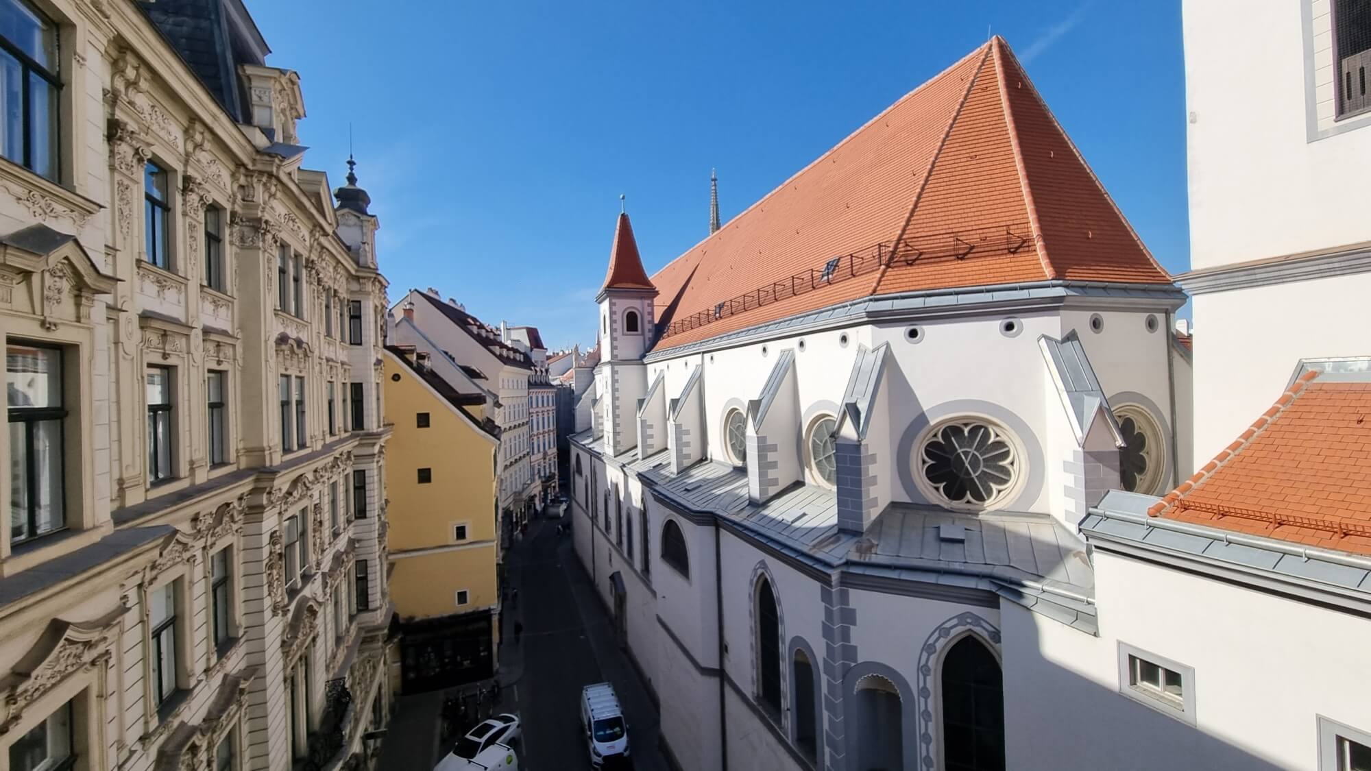 wunderschöne Altbauwohnung - beste Lage - 4.Liftstock