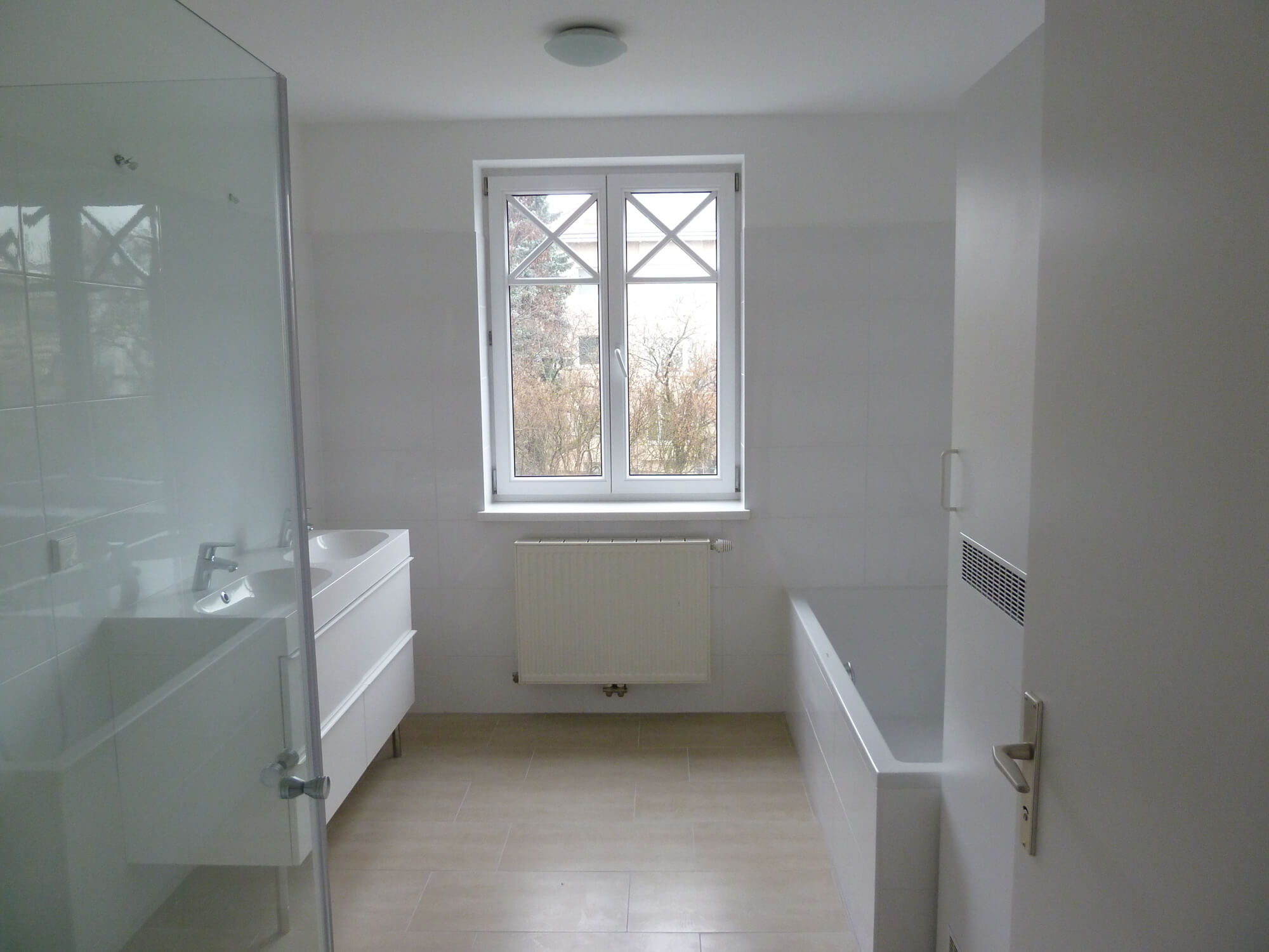 Sonnige Neubauwohnung mit Balkon