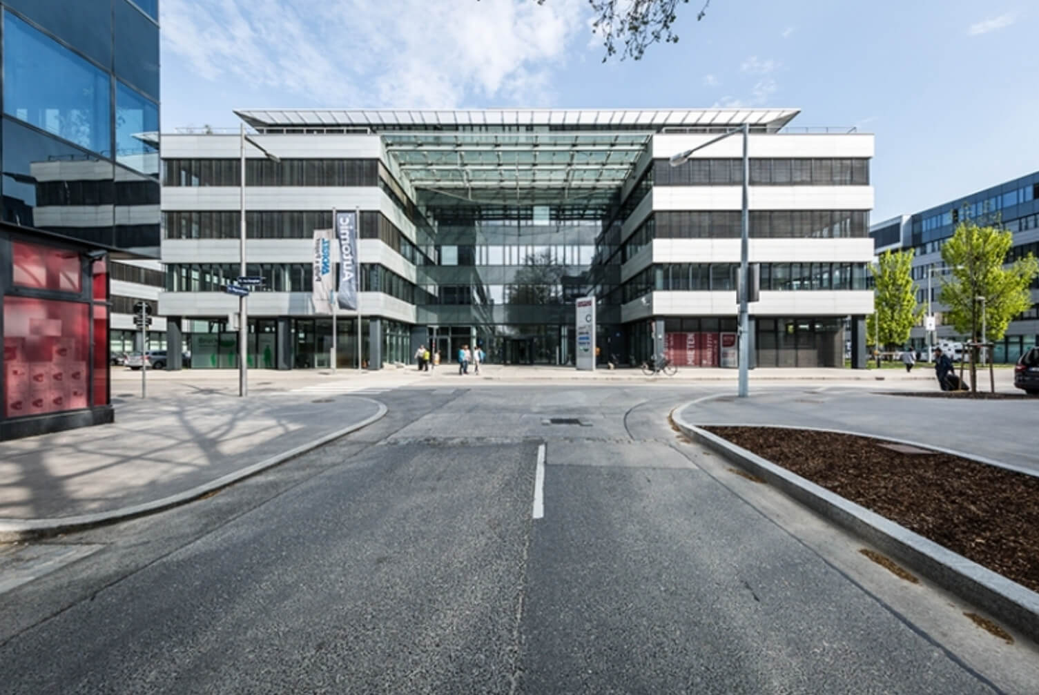 EURO PLAZA 1 - Ihr All-in-1 Büro