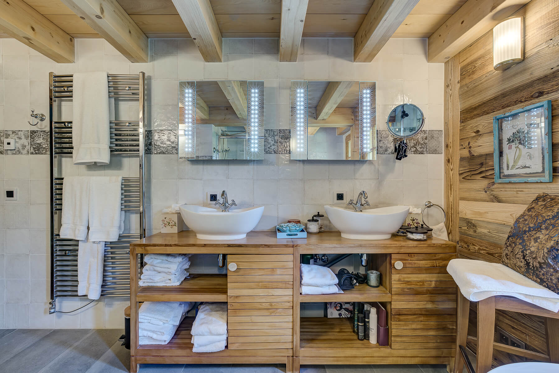 Ski-in Ski-out Chalet in Les Gets