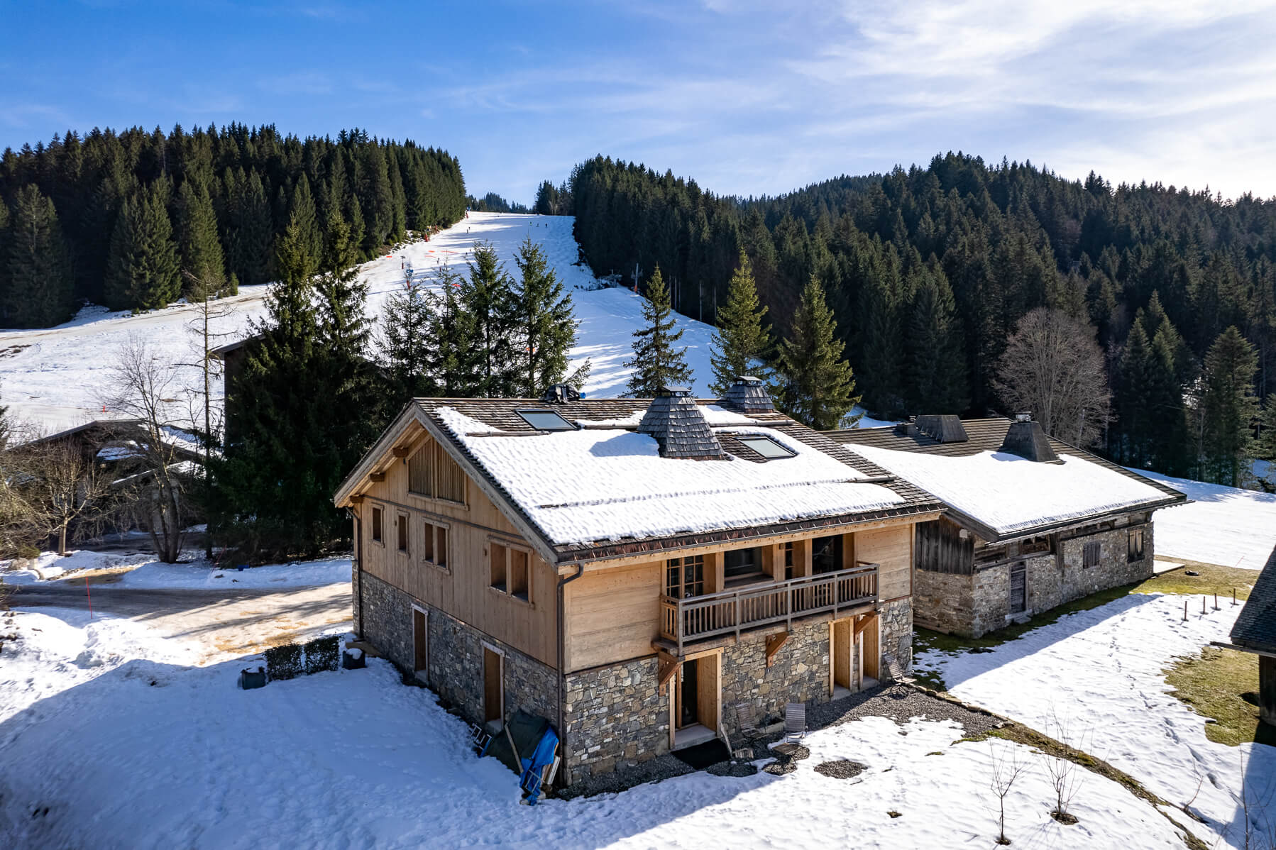 Ski-in Ski-out Chalet in Les Gets