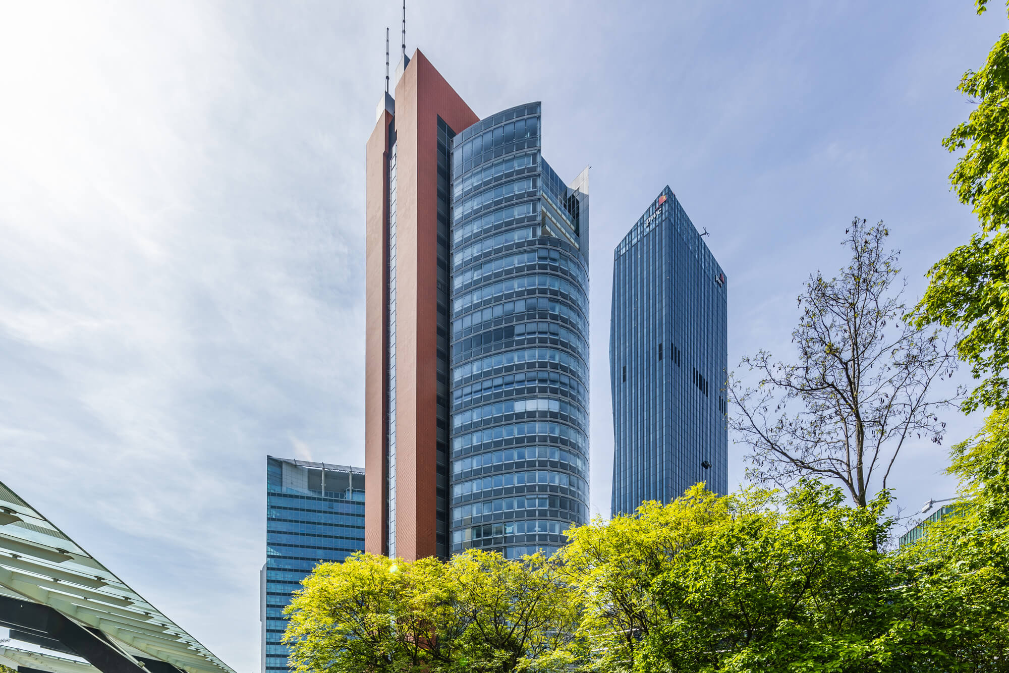 ANDROMEDA TOWER - Büro mit toller Aussichten