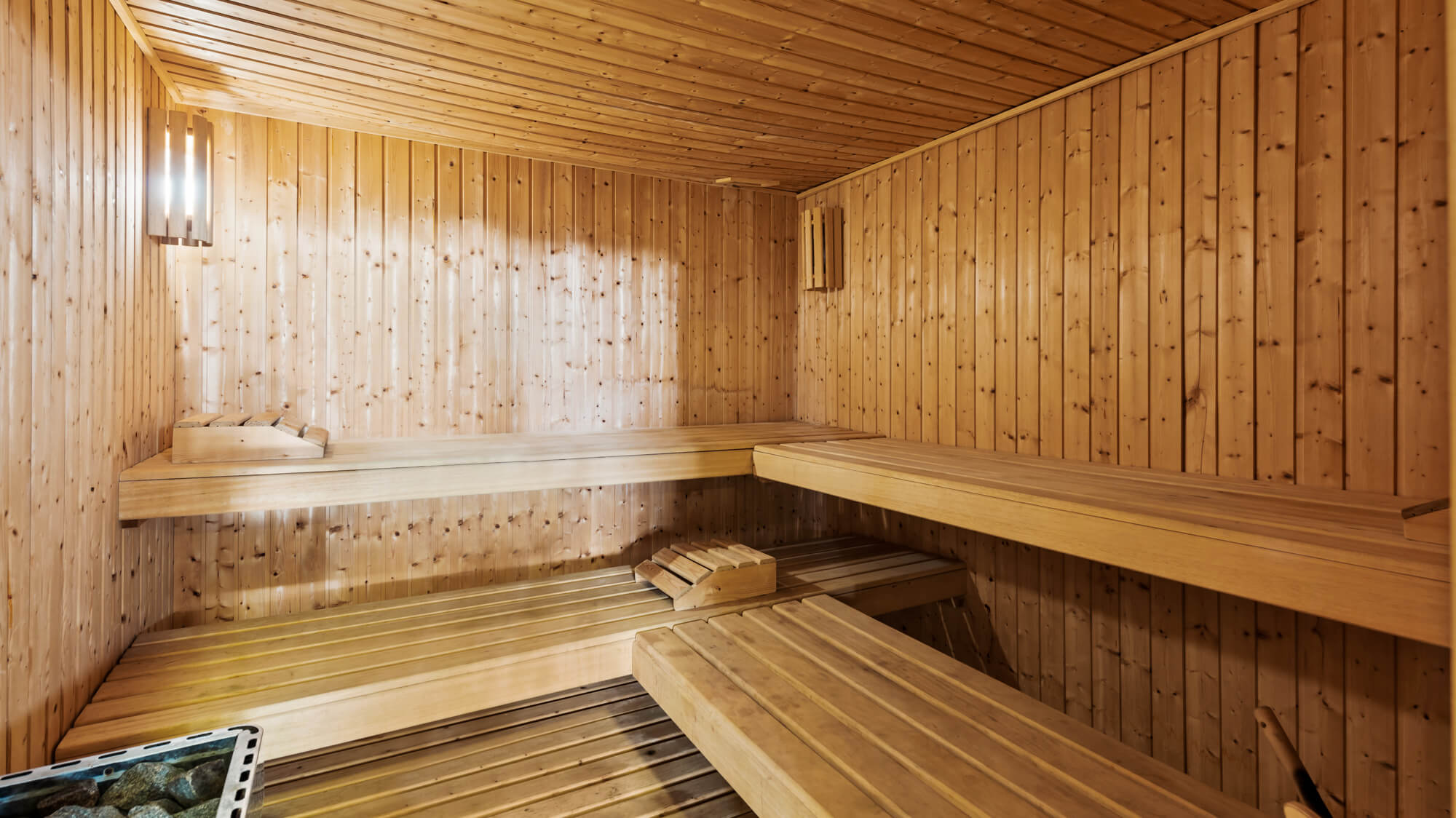 Exceptional villa with large garden in Hacienda Las Chapas