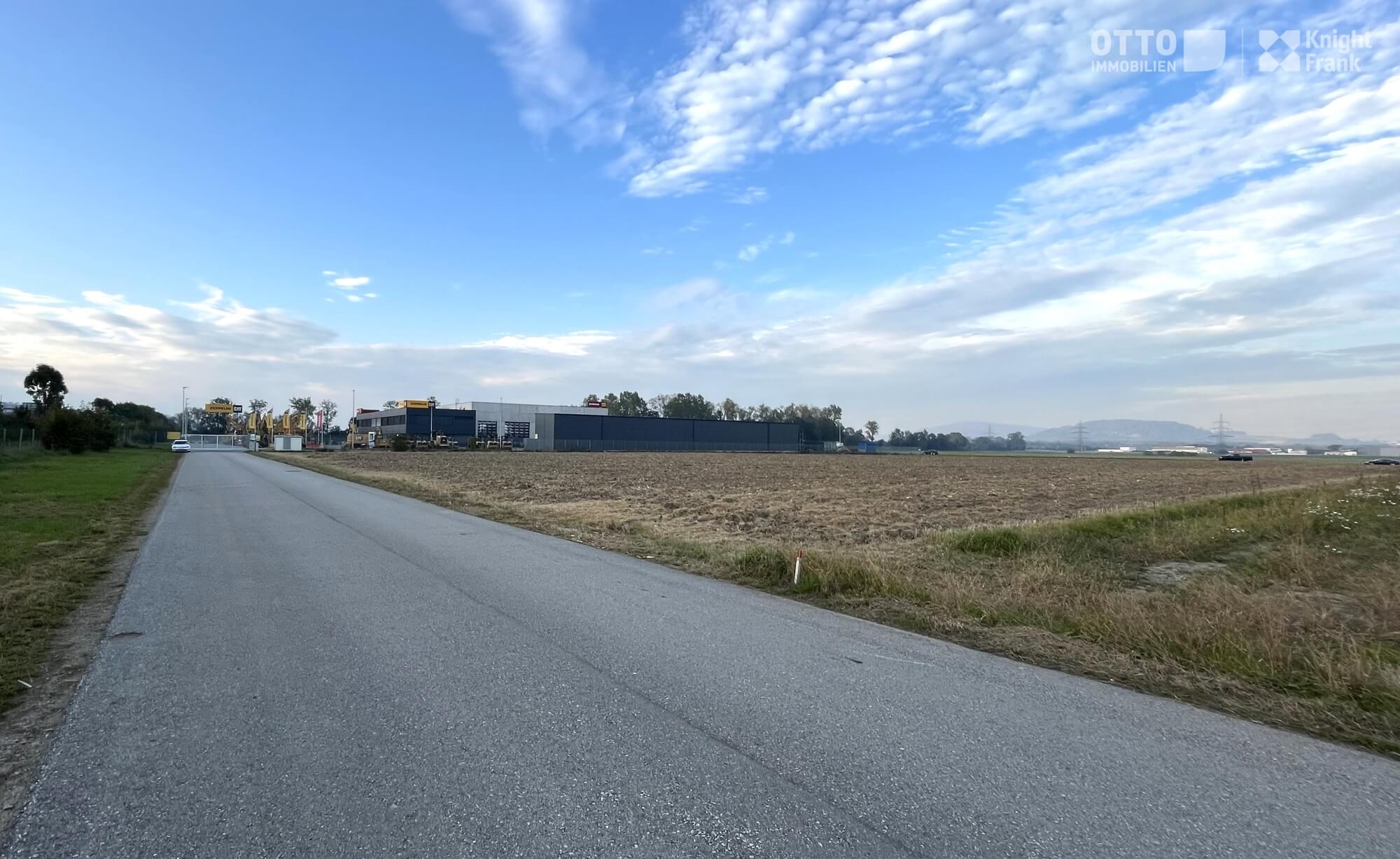 Sankt Florian business park right at the A1