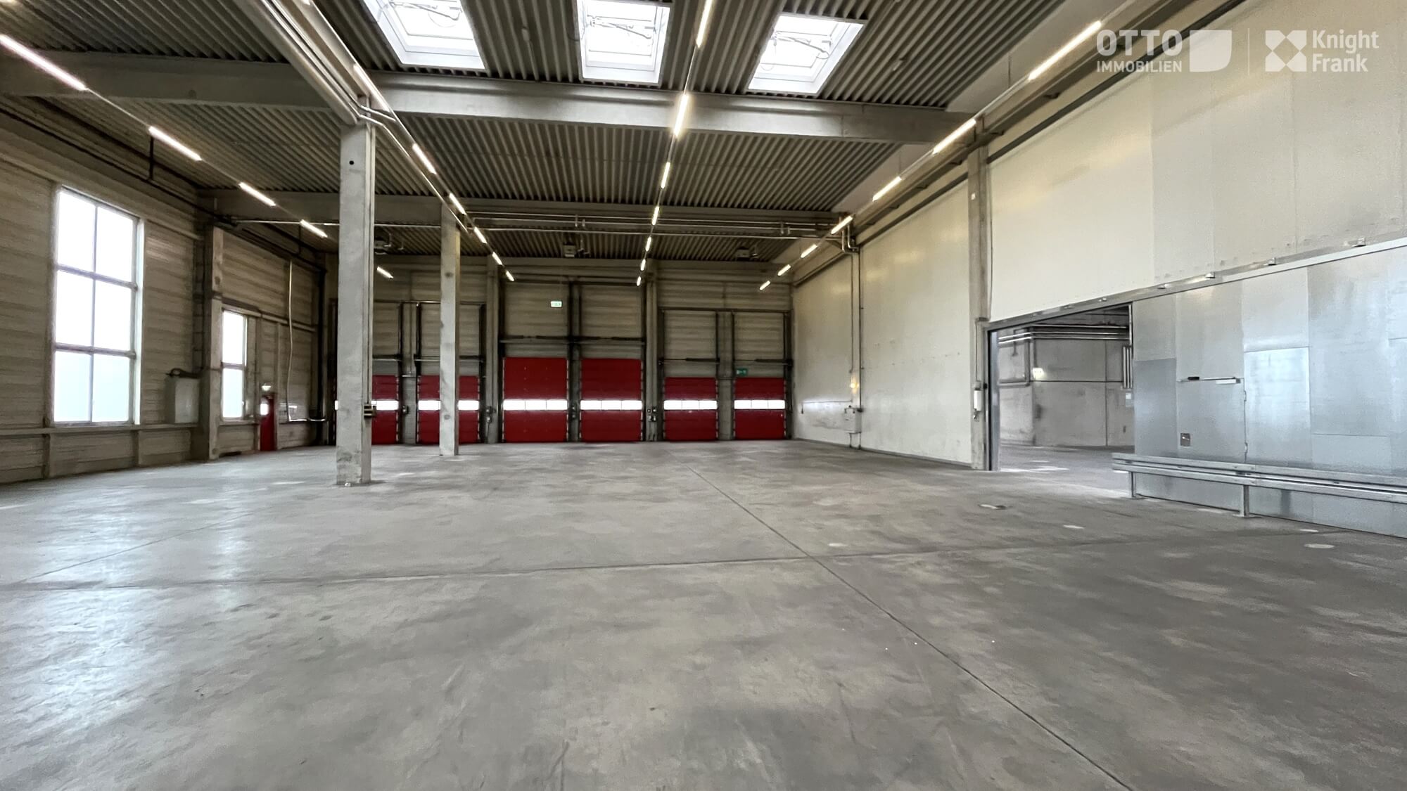 Logistikobjekt direkt am Flughafen Wien