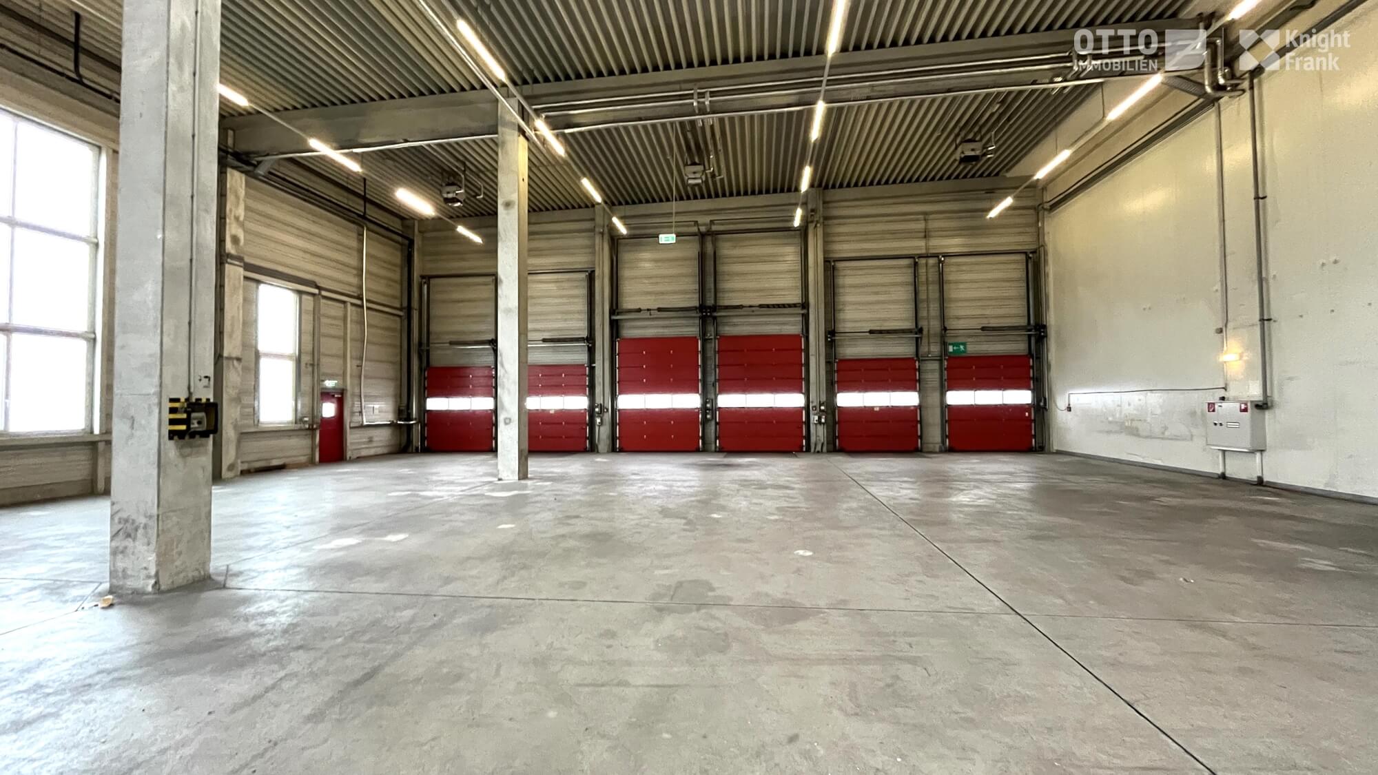 Logistikobjekt direkt am Flughafen Wien