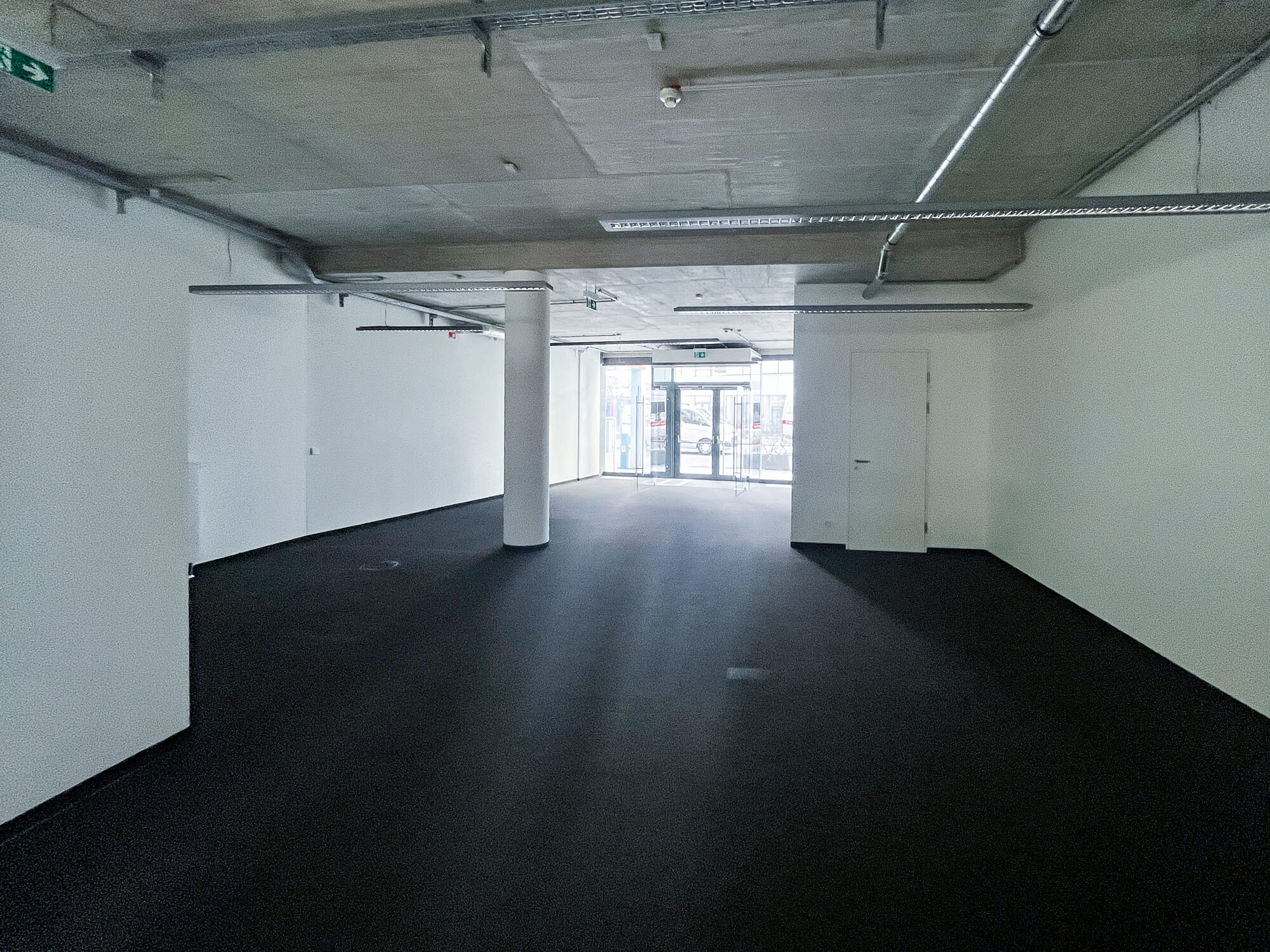 Modern office units in MARXIMUM