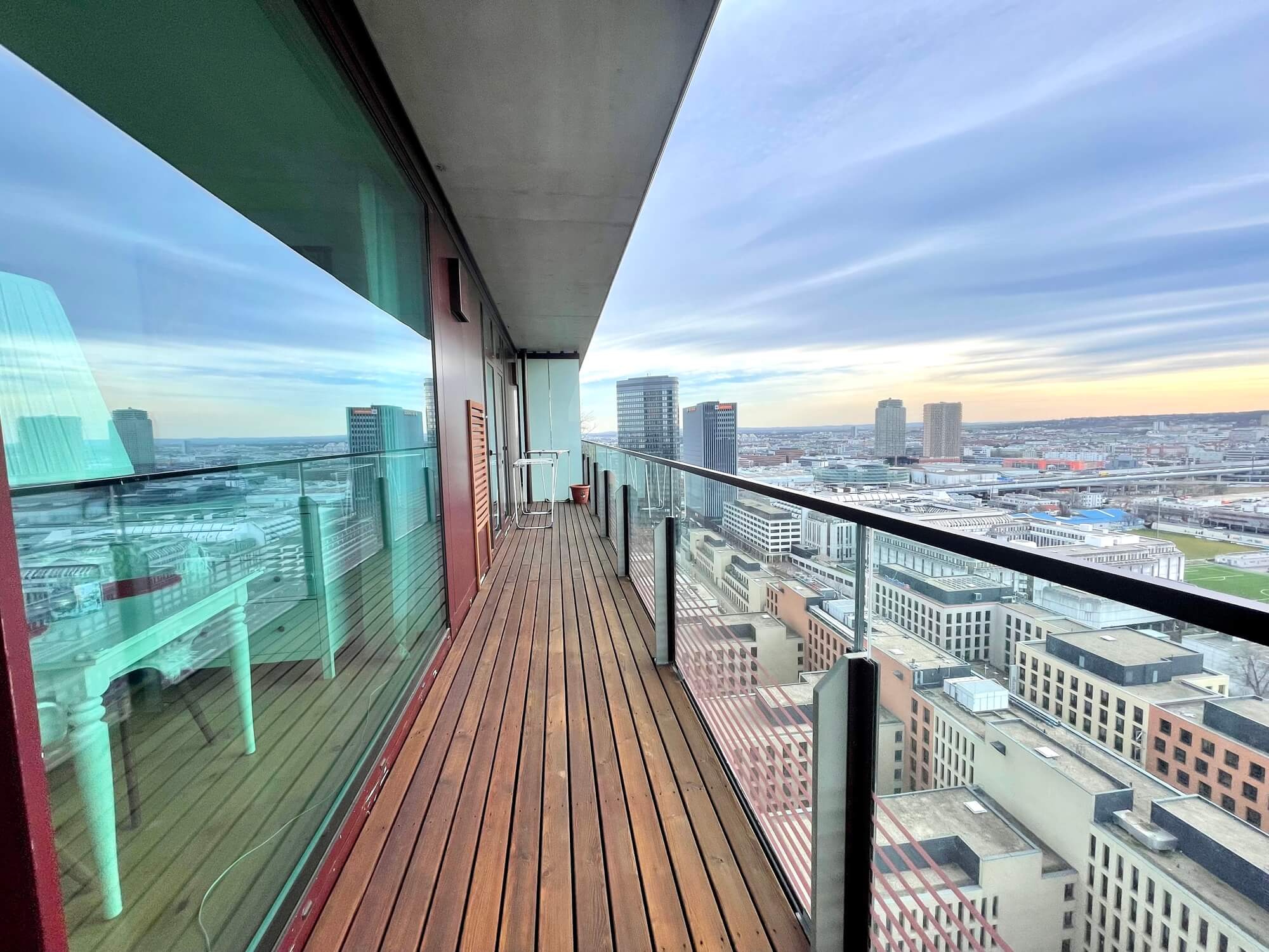 23. Stock - TrIIIple -  komplett möbliert - zur Miete