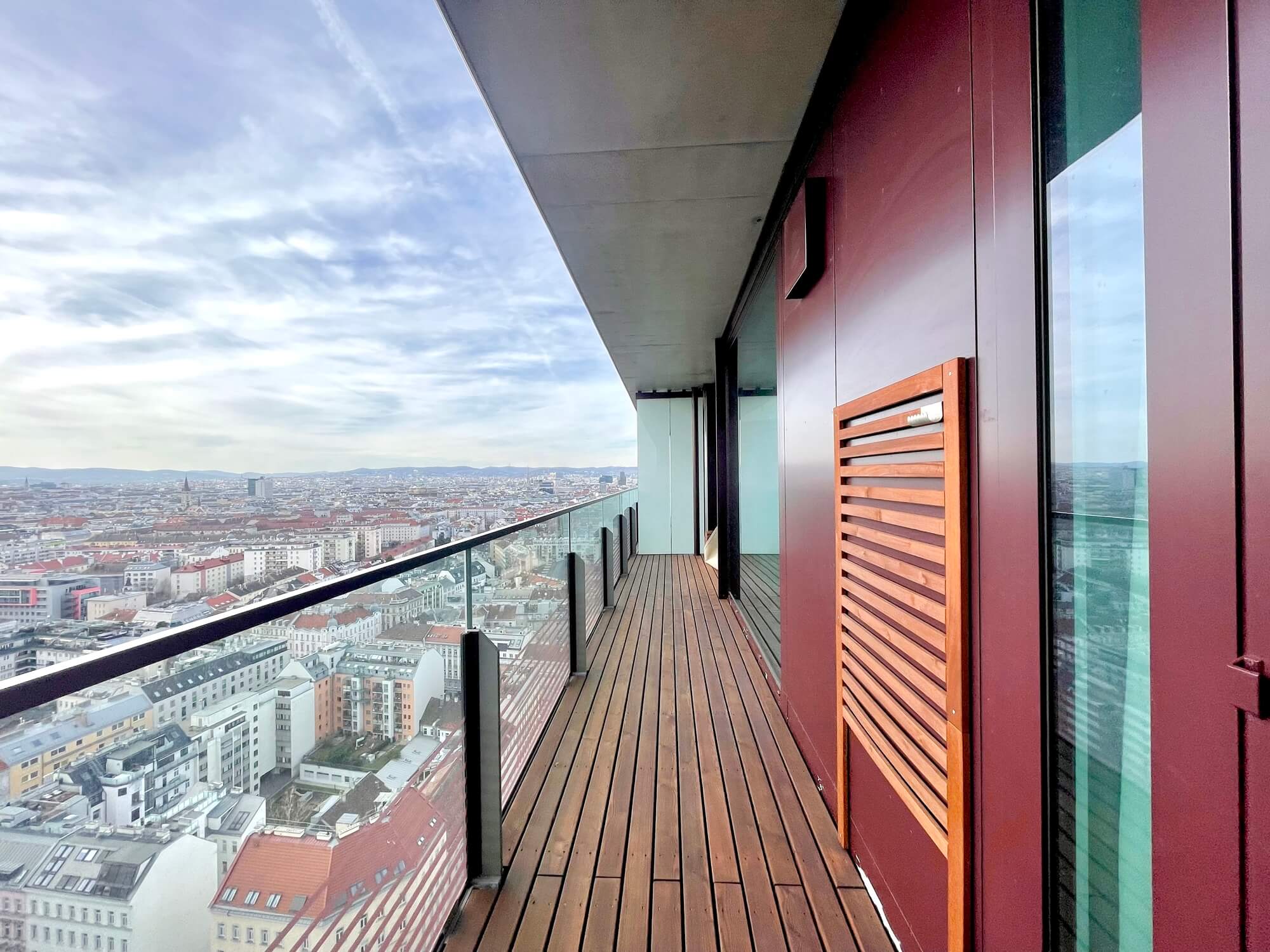 23. Stock - TrIIIple -  komplett möbliert - zur Miete