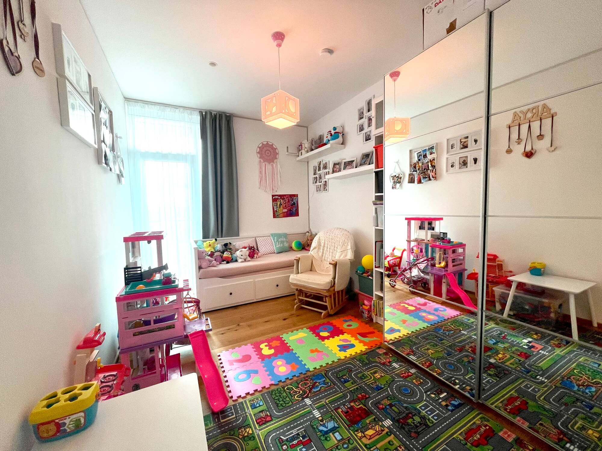 23. Stock - TrIIIple -  komplett möbliert - zur Miete