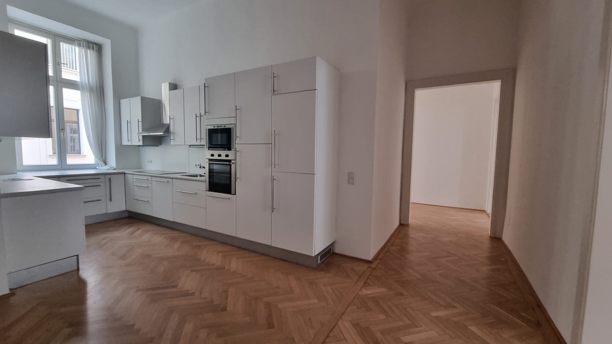 Klassischer Altbau 5 Zimmer beim Theresianum