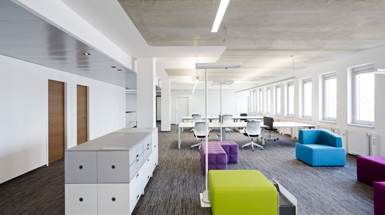 Attractive office building