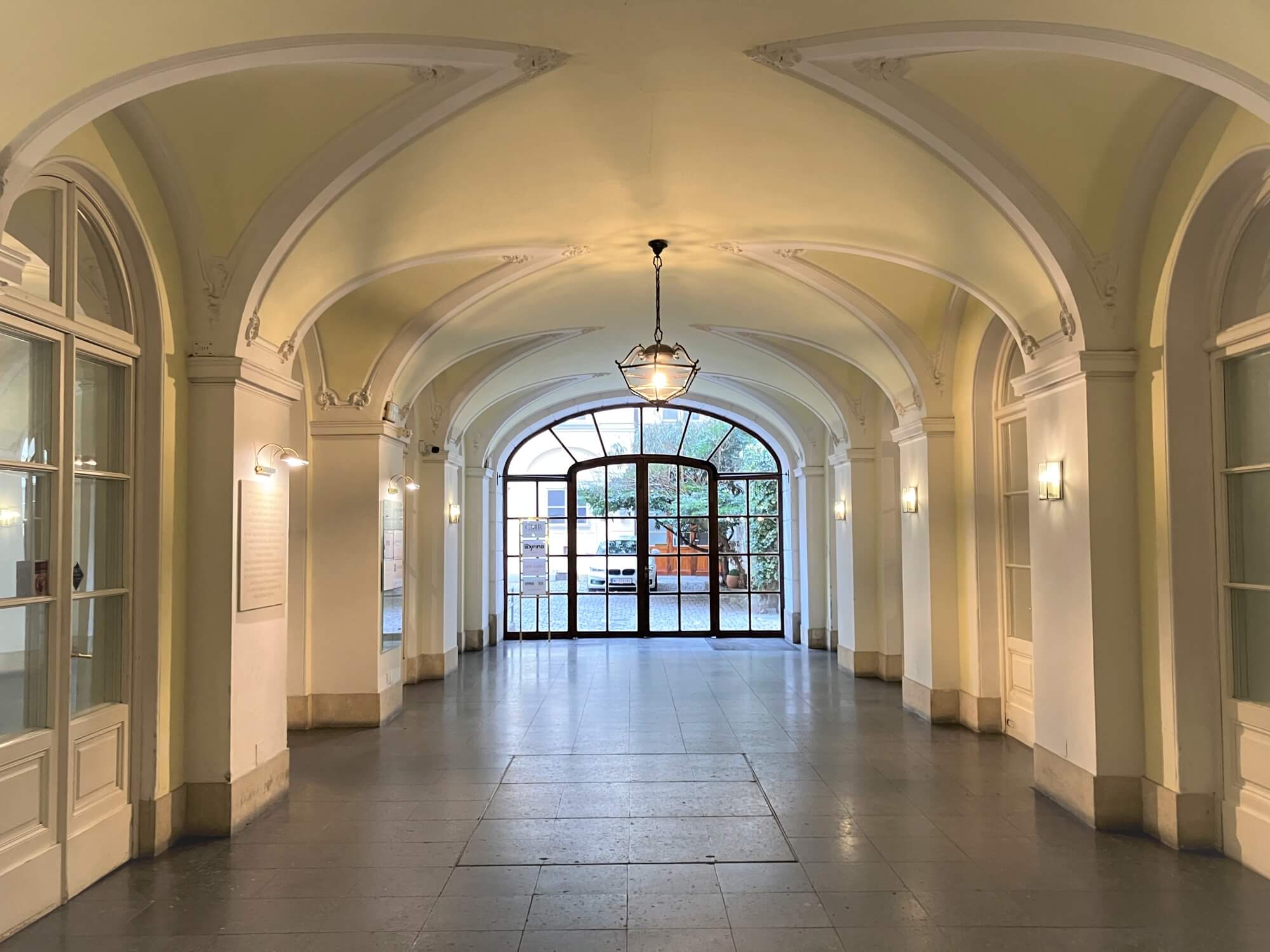 Office location: Palais Kaiserhaus