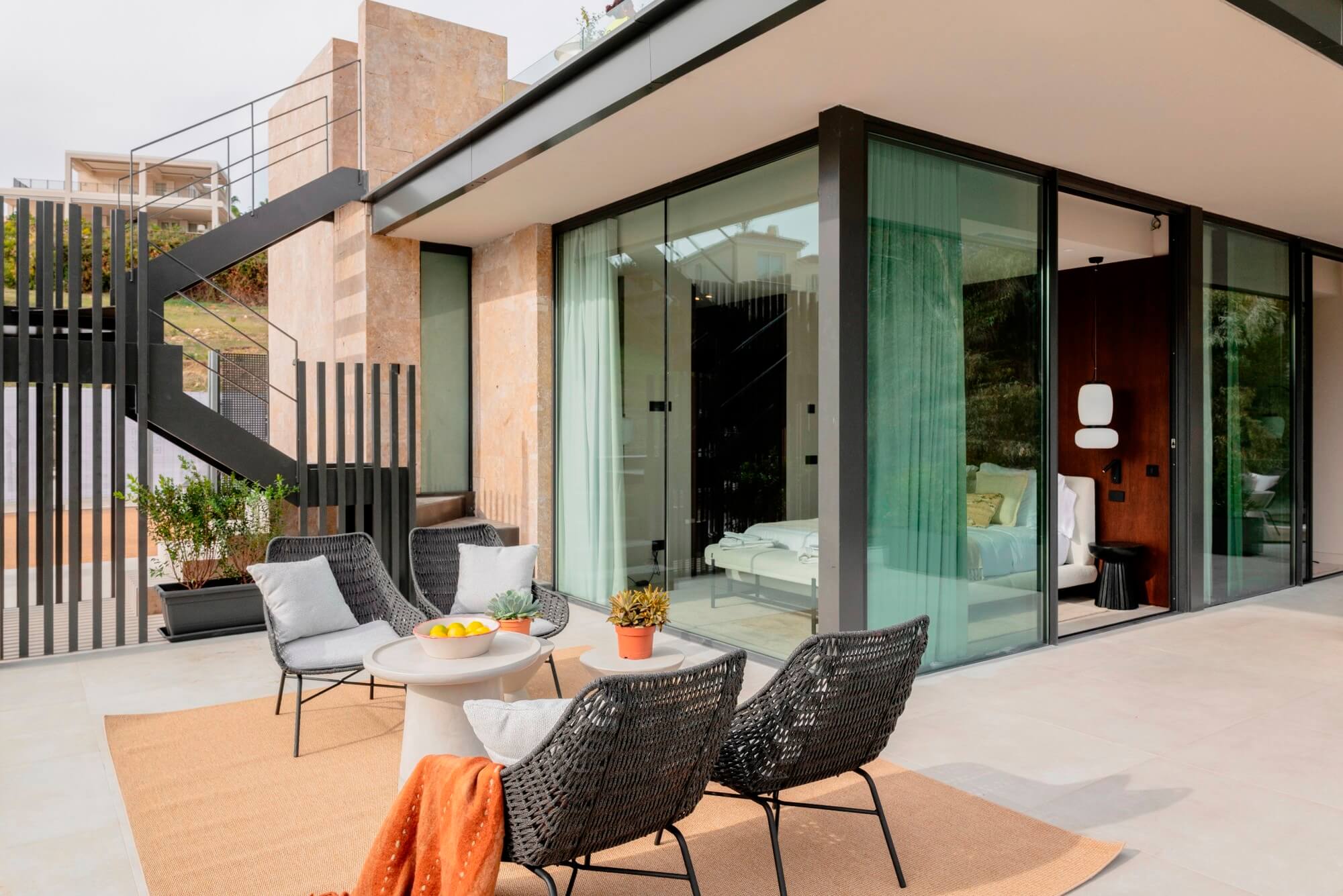 Exquisite Residence: Luxury Villa in La Cerquilla, Nueva Andalucia