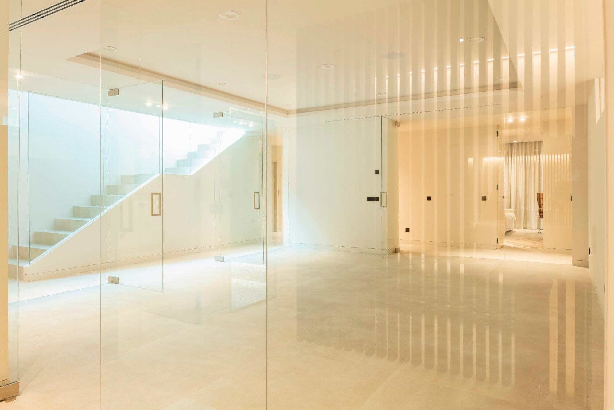 Exquisite Residence: Luxury Villa in La Cerquilla, Nueva Andalucia