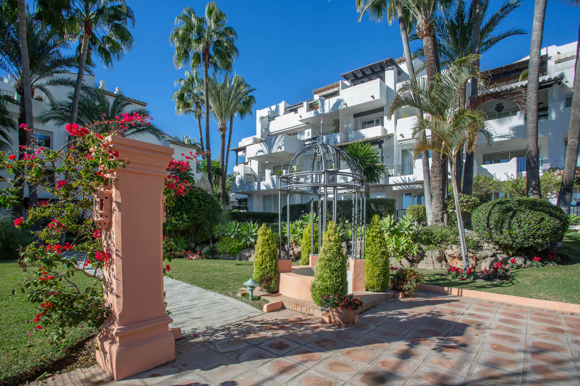 Marina Puente Romano: Eck-Penthouse