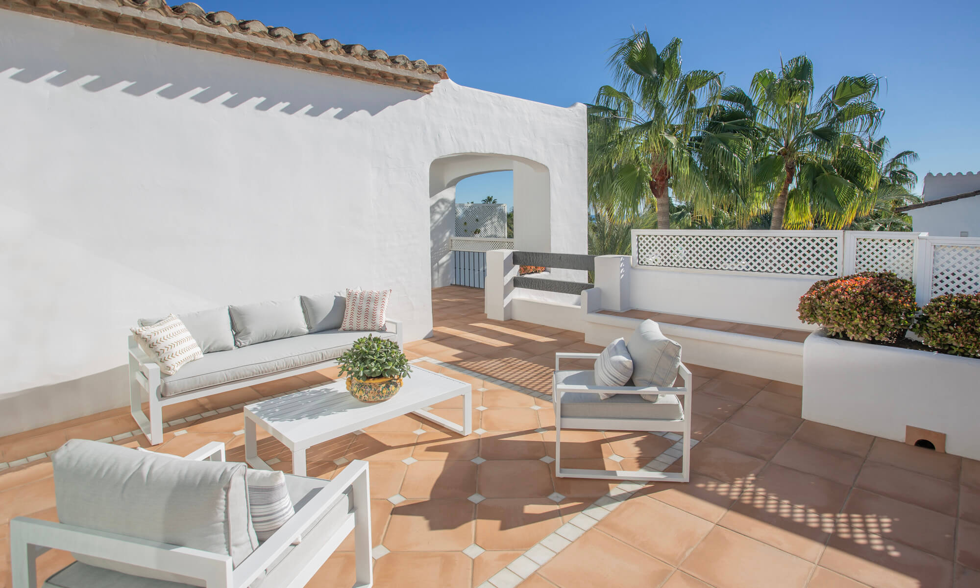 Marina Puente Romano: Eck-Penthouse
