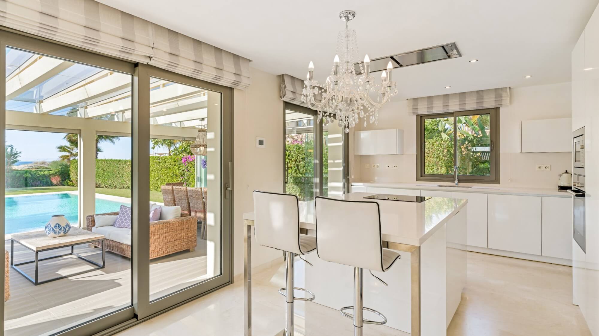 Exquisite Residenz: Luxusvilla in La Cerquilla, Nueva Andalucia