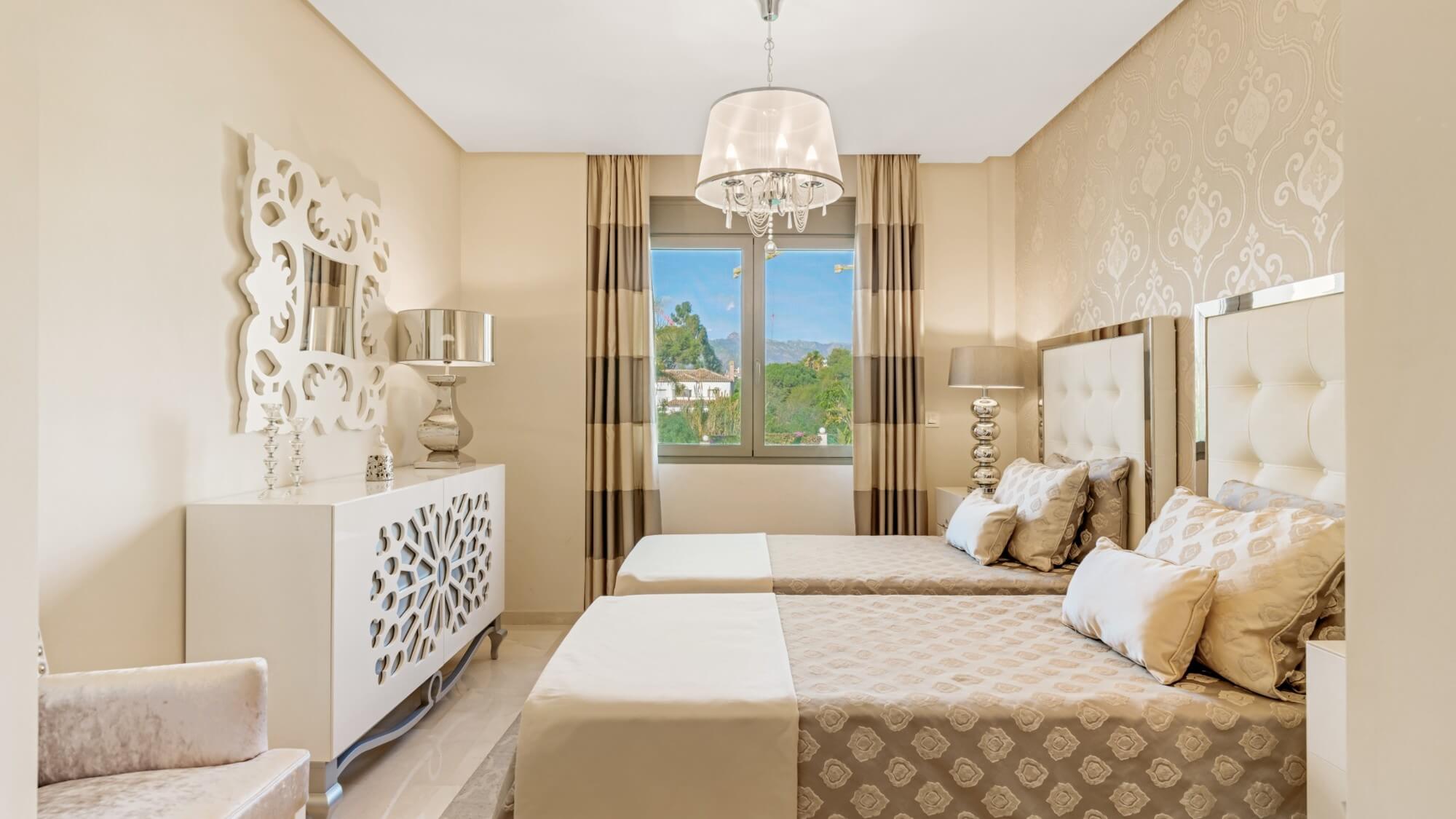 Exquisite Residenz: Luxusvilla in La Cerquilla, Nueva Andalucia