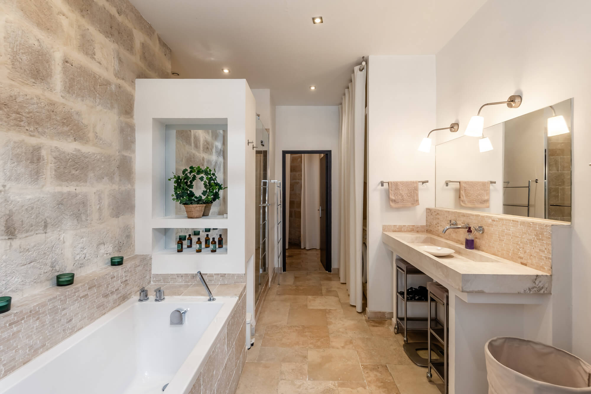 Wunderschön restaurierte Kapelle aus dem 13. Jahrhundert in der historischen Altstadt von Avignon