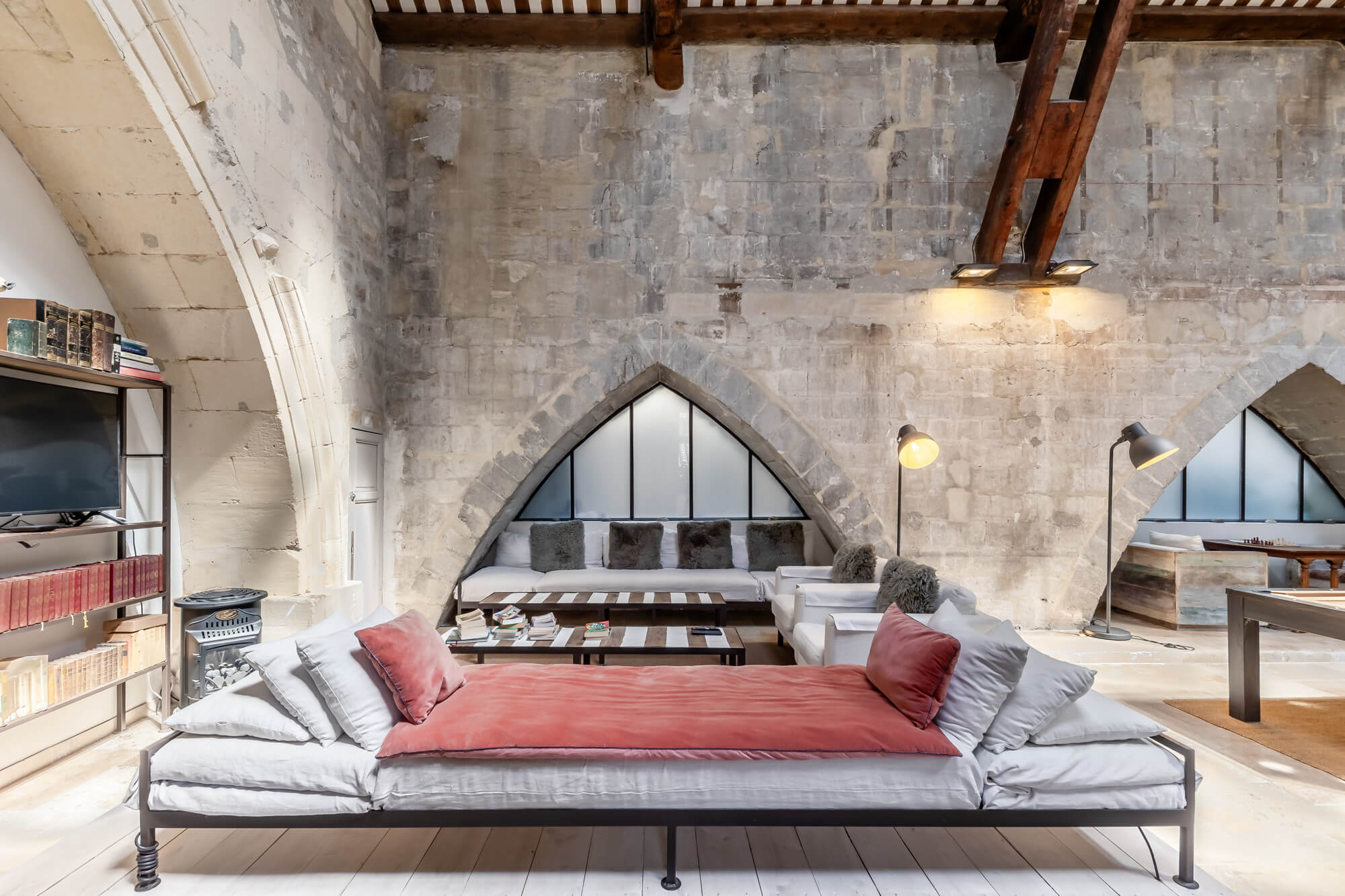 Wunderschön restaurierte Kapelle aus dem 13. Jahrhundert in der historischen Altstadt von Avignon