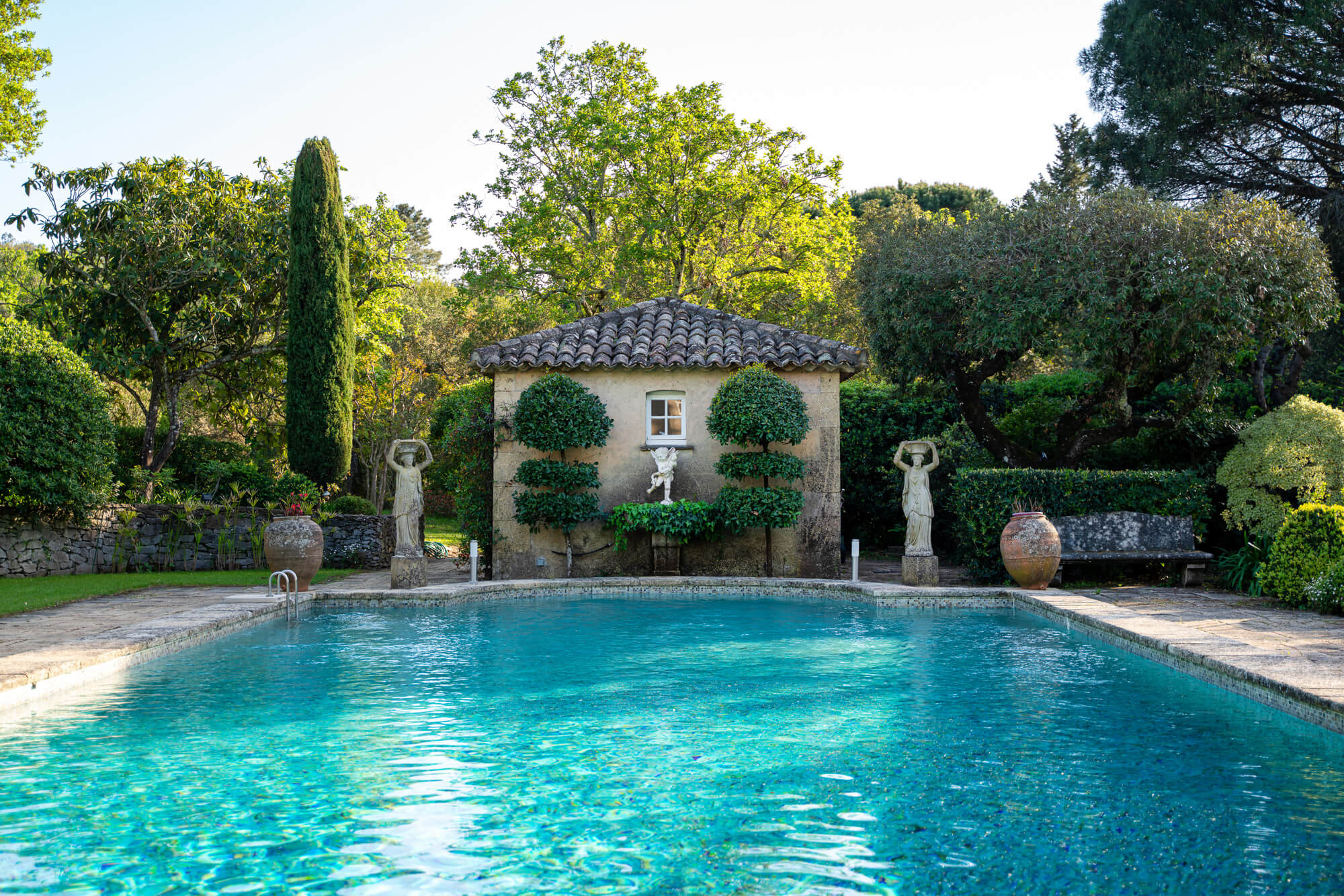Stone house with pool for sale in Gordes