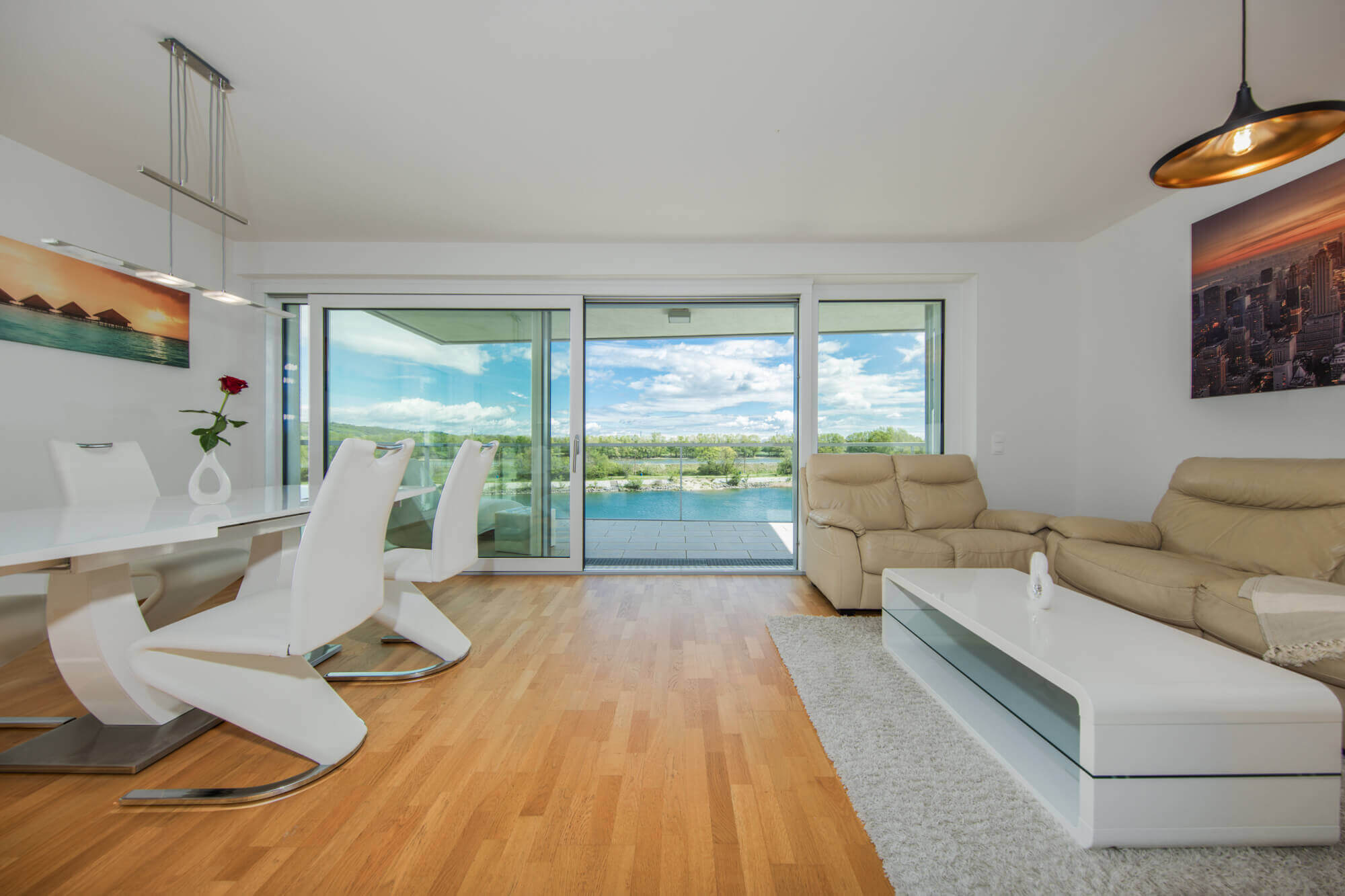 Exclusive living right on the water