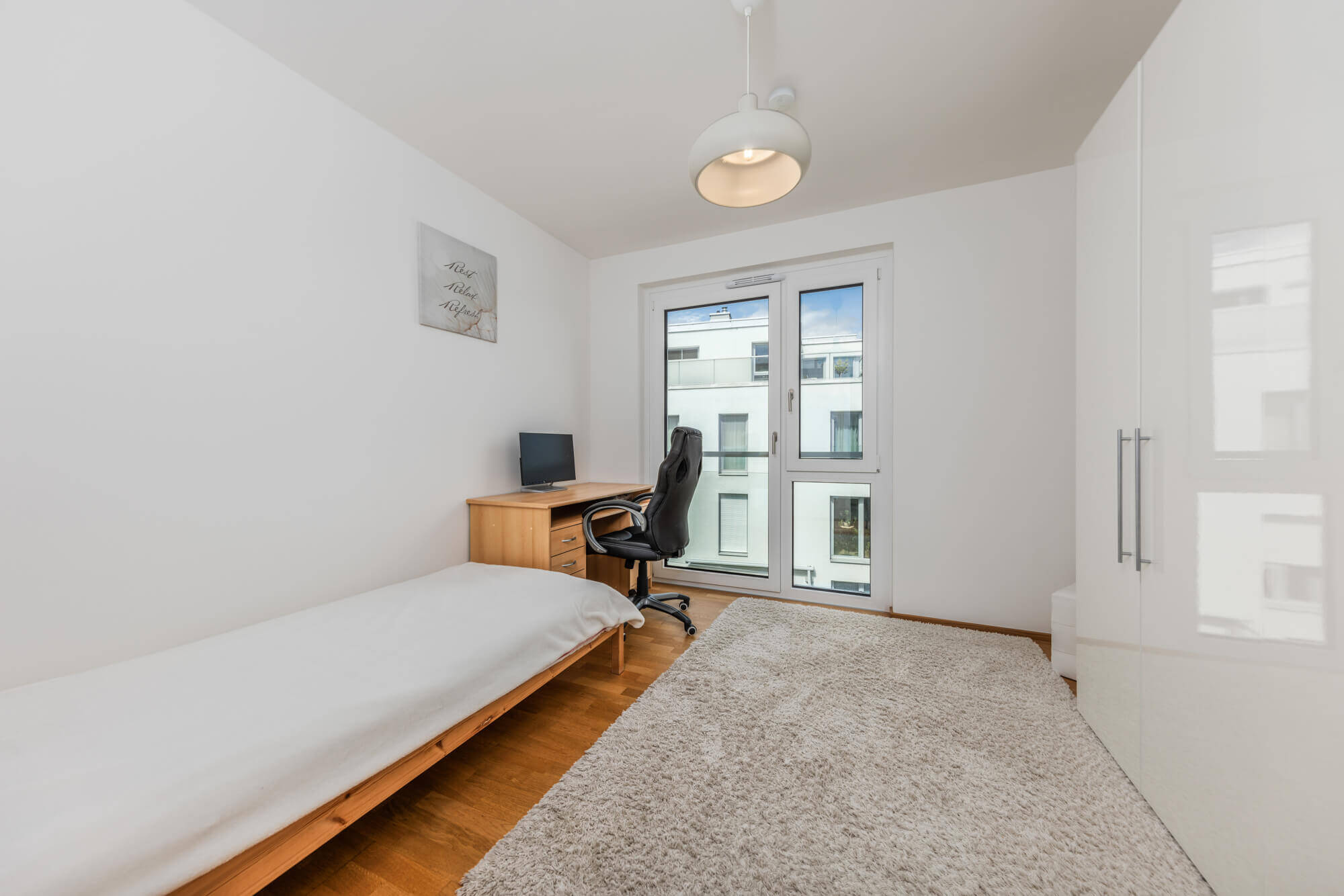 Exclusive living right on the water