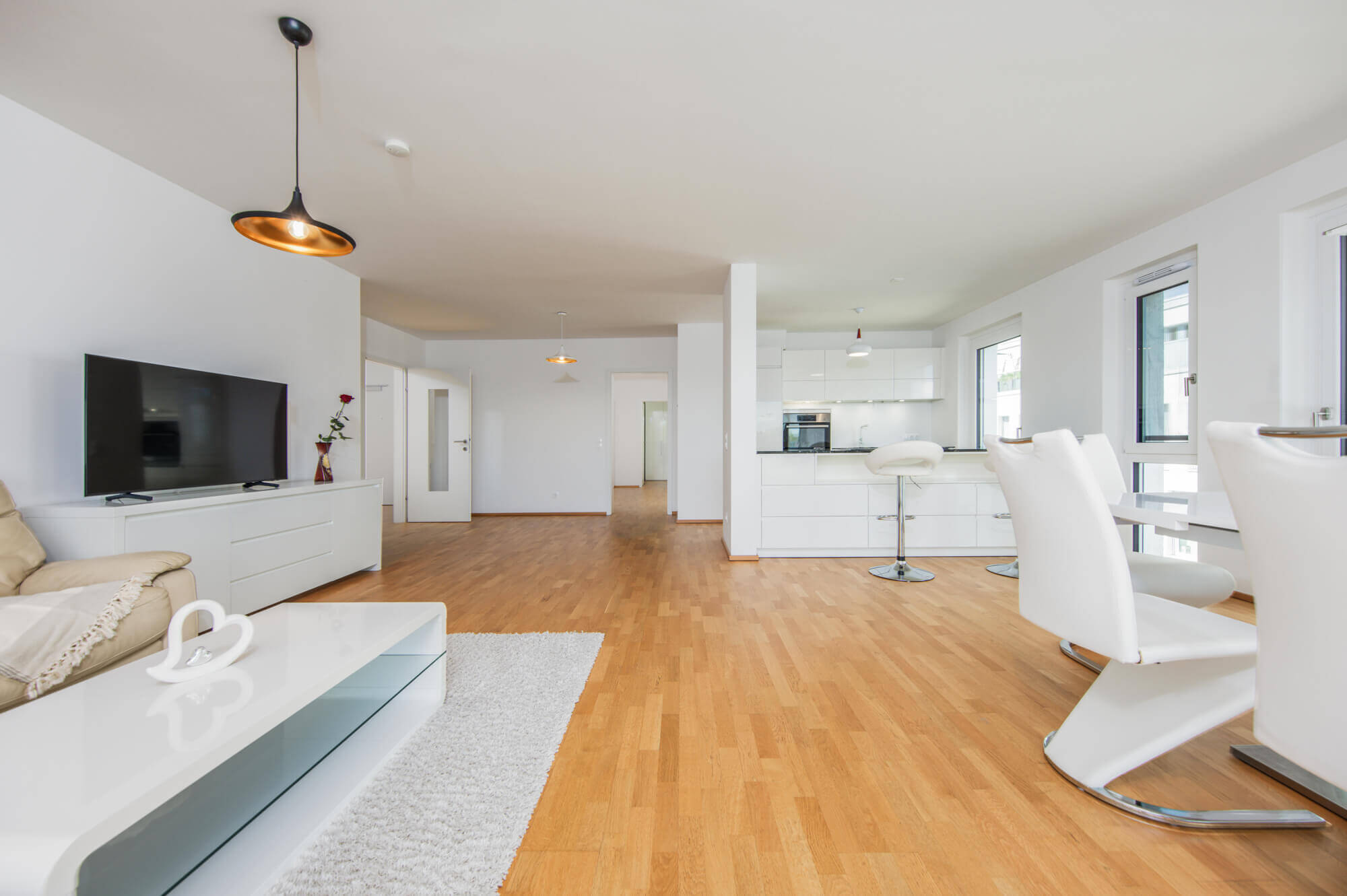 Exclusive living right on the water