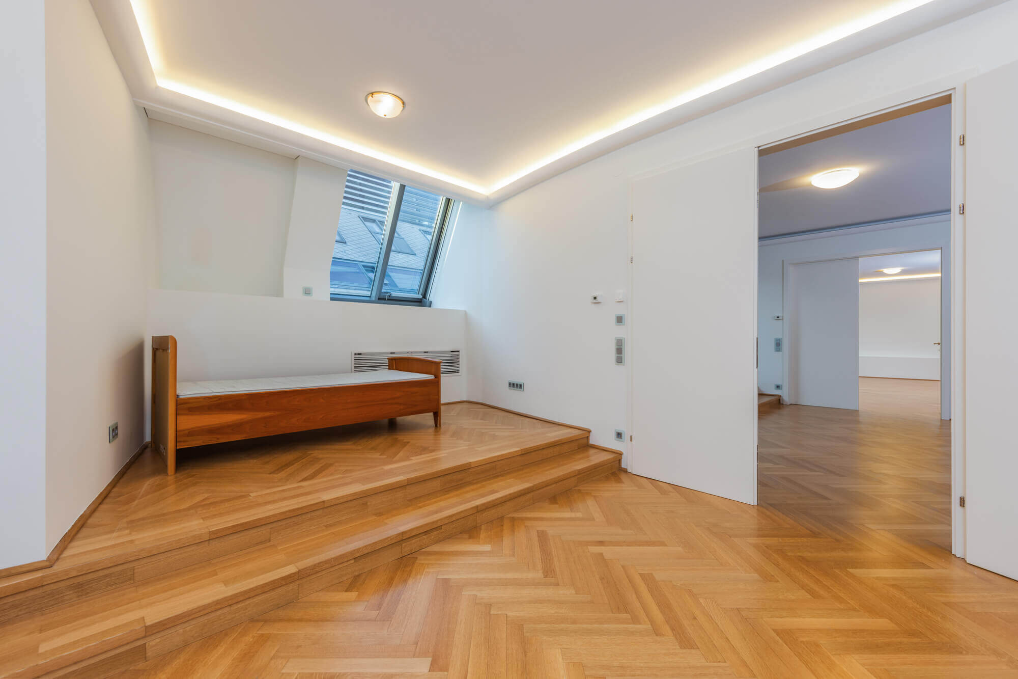 Dachgeschosswohnung in 1A Citylage