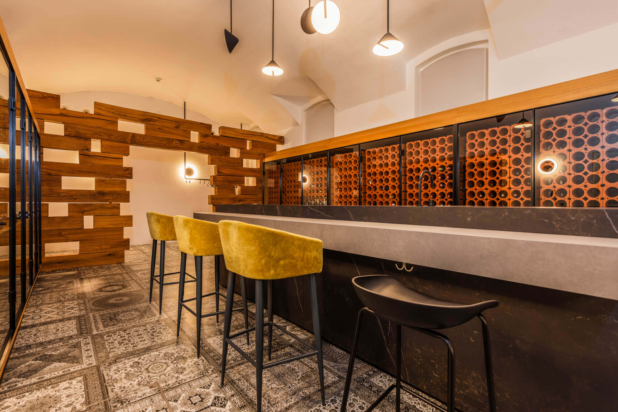 Luxury apartment in prime location near the opera