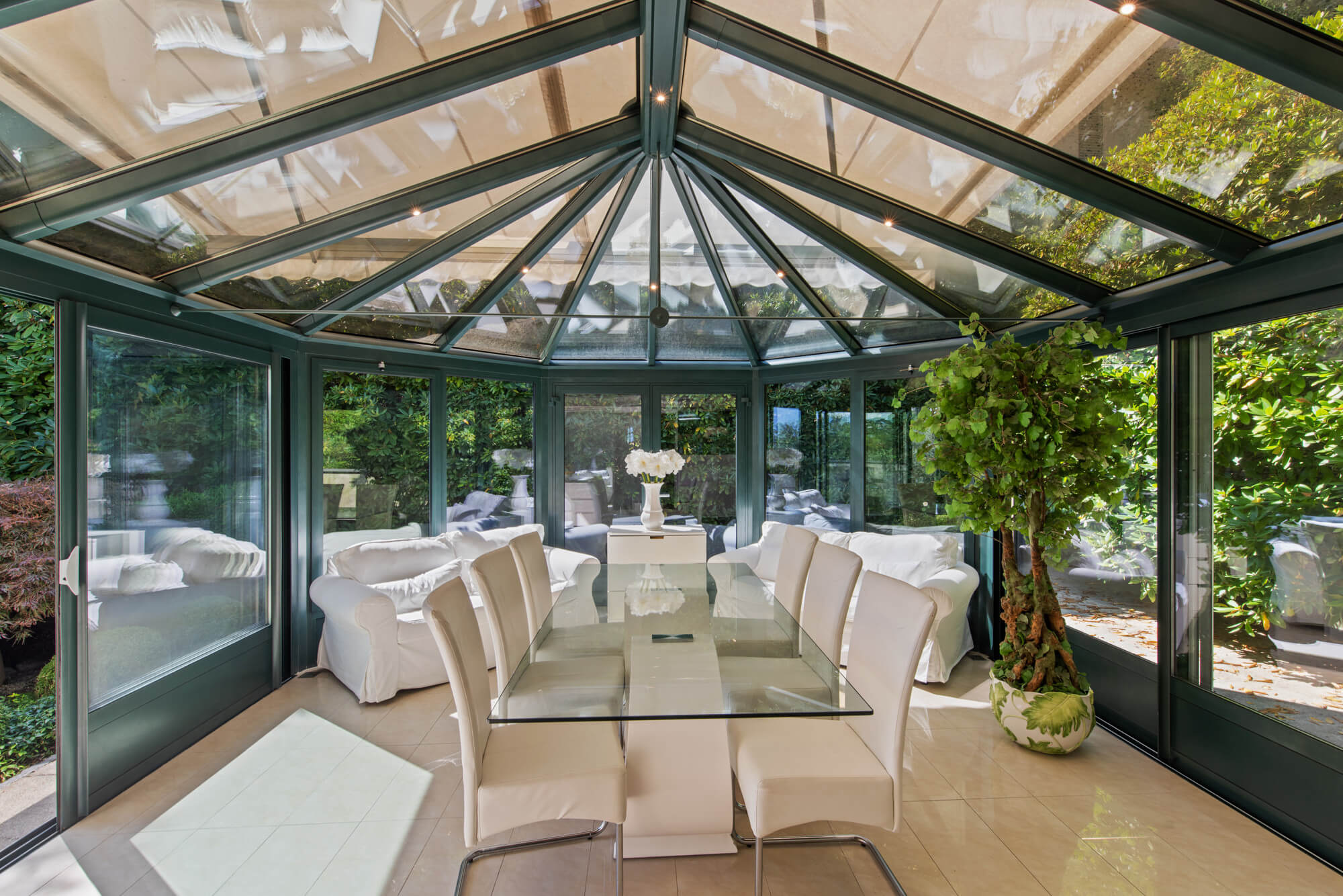 Luxuriöse Villa mit herrlichem Ausblick und Innenpool