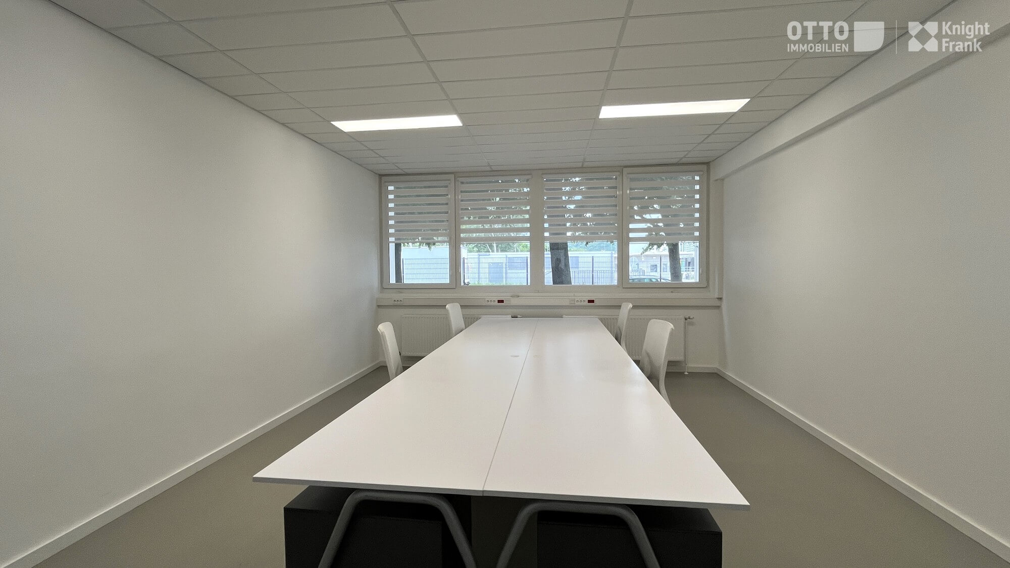 Ideally located office space in the 21st district