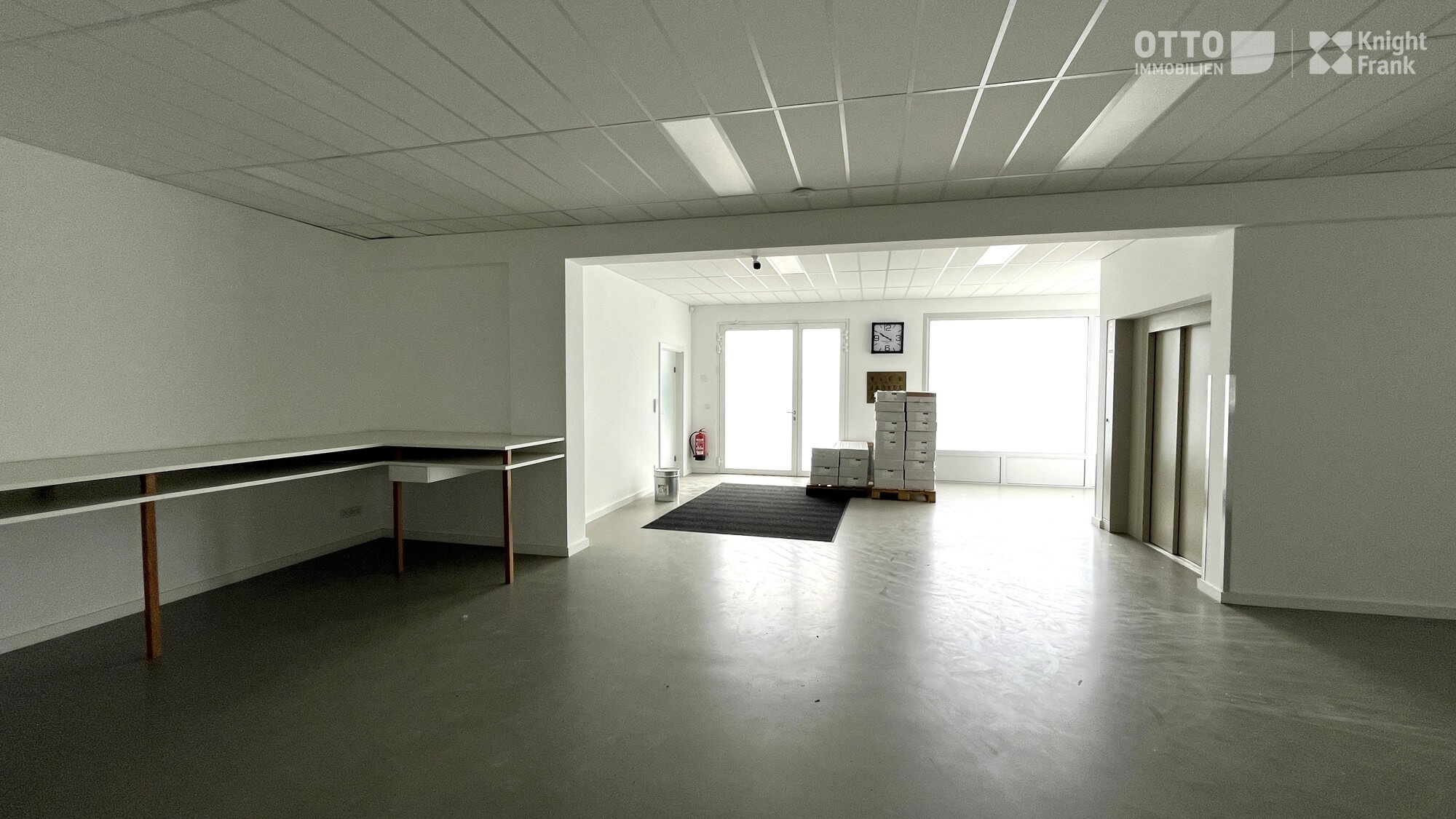 Ideally located office space in the 21st district