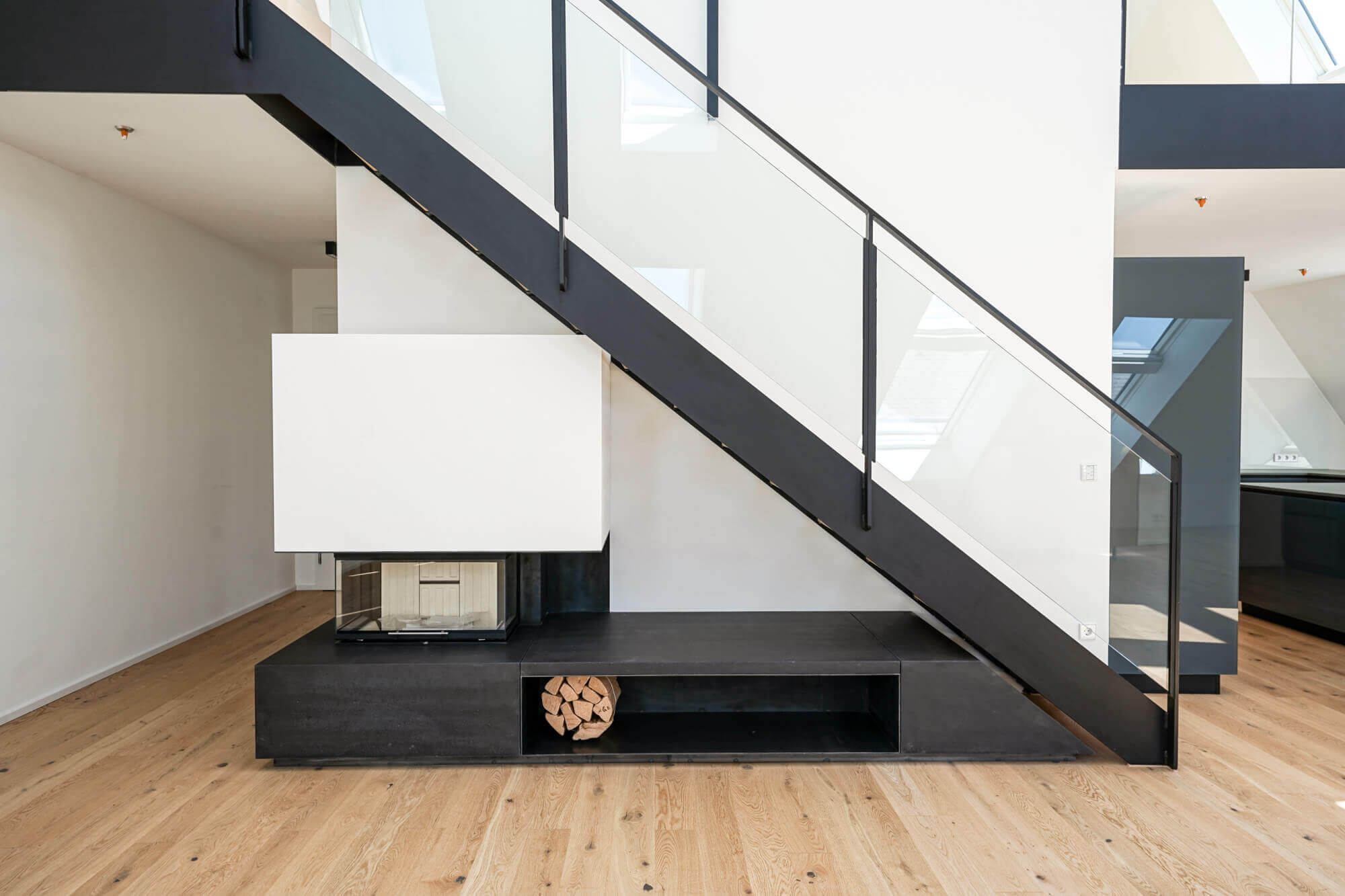 Modernes City-Penthouse mit Dachterrasse und Stephansdom-Blick