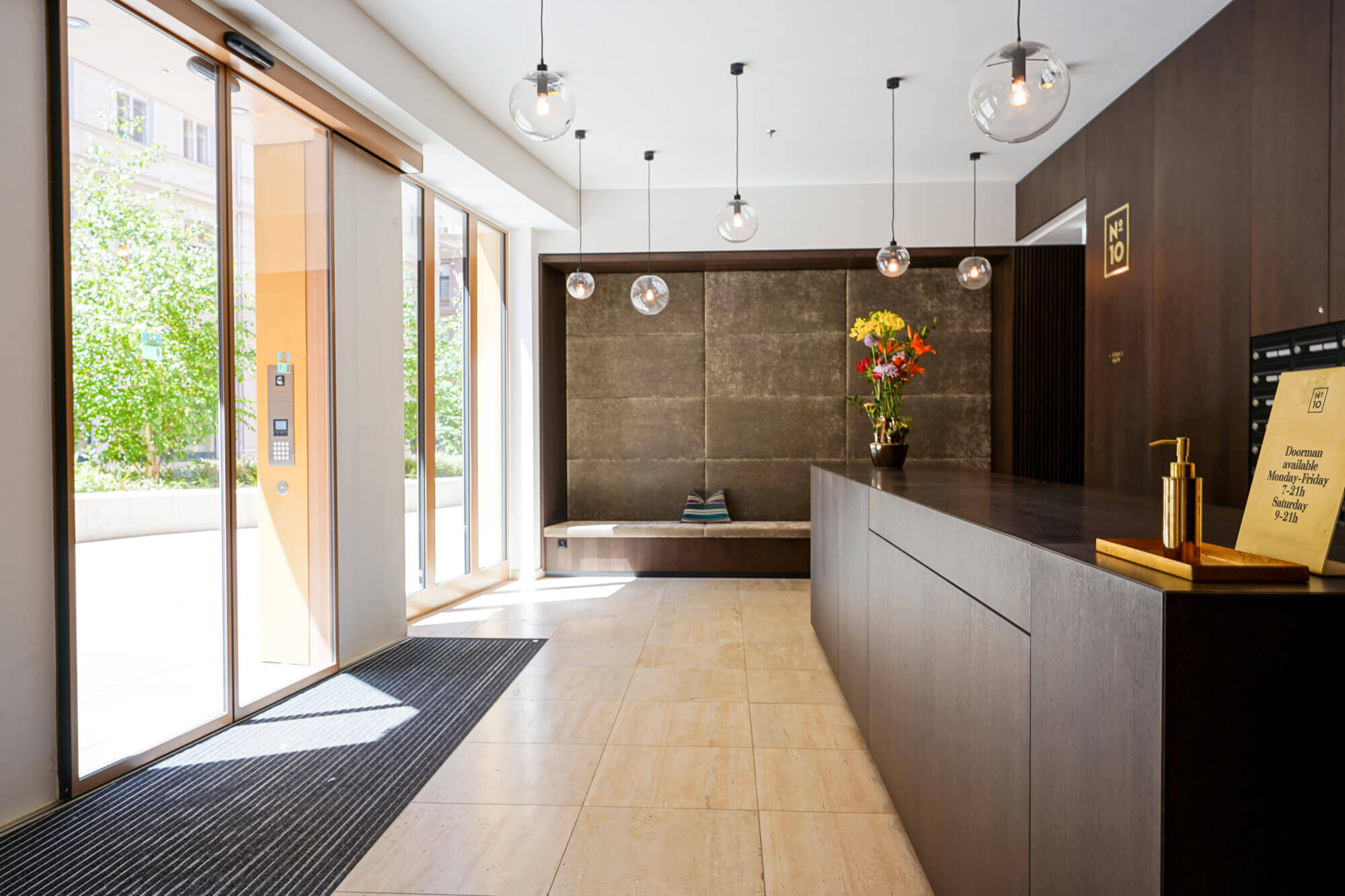 Modernes City-Penthouse mit Dachterrasse und Stephansdom-Blick