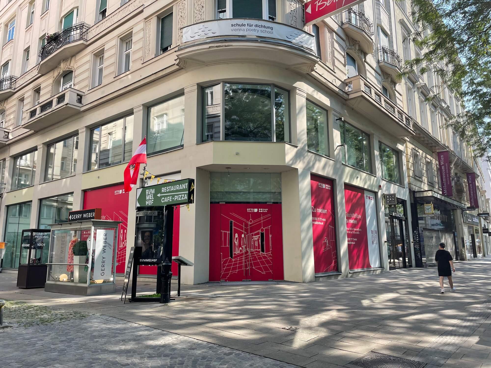 Top Corner-store on Mariahilfer Straße