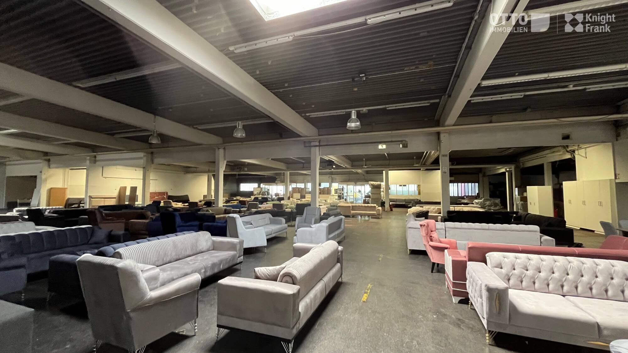 Hall properties on the U1 line / Vienna North