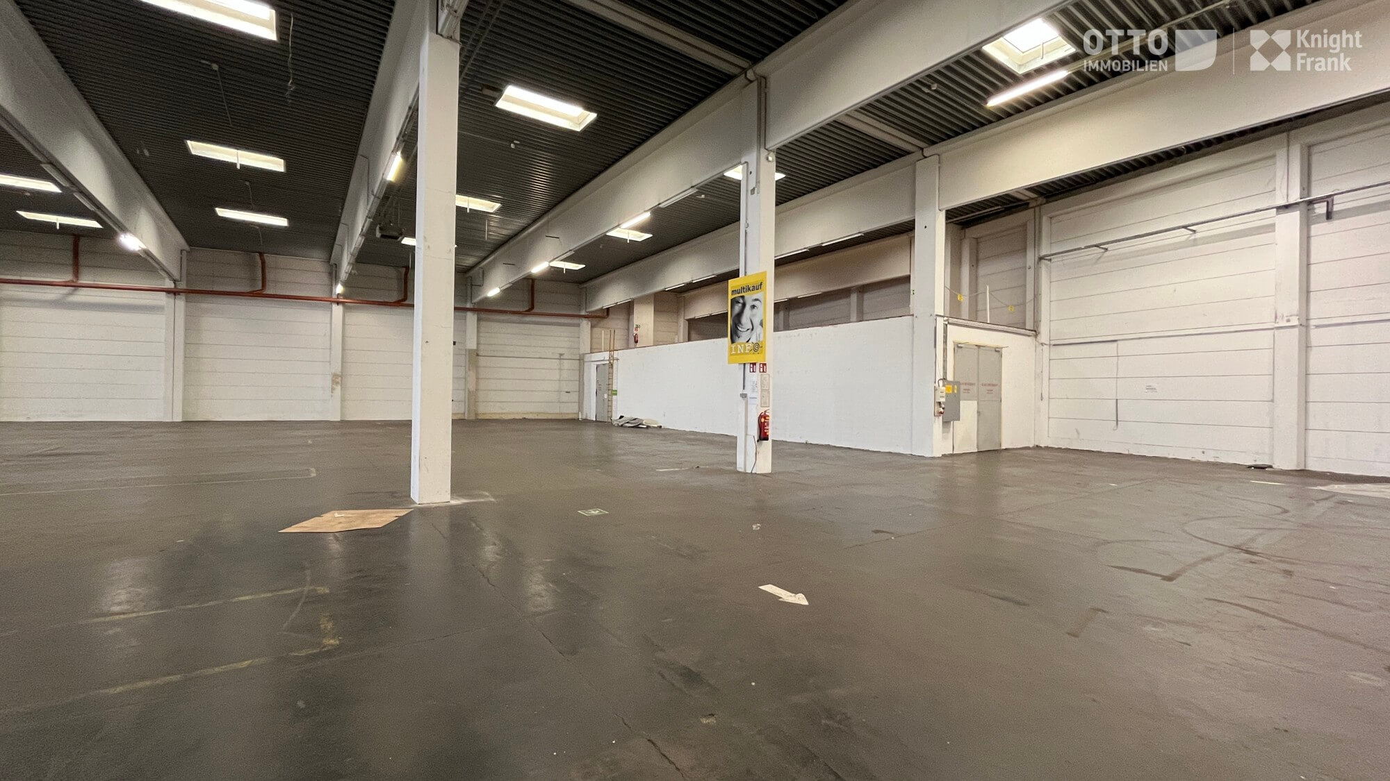 Hall properties on the U1 line / Vienna North