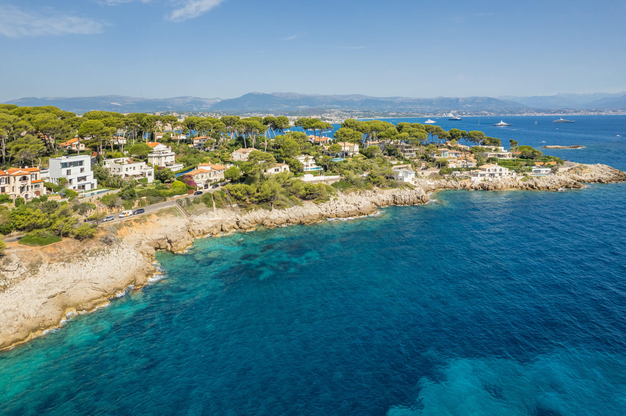Eine exklusive Villa direkt am Meer