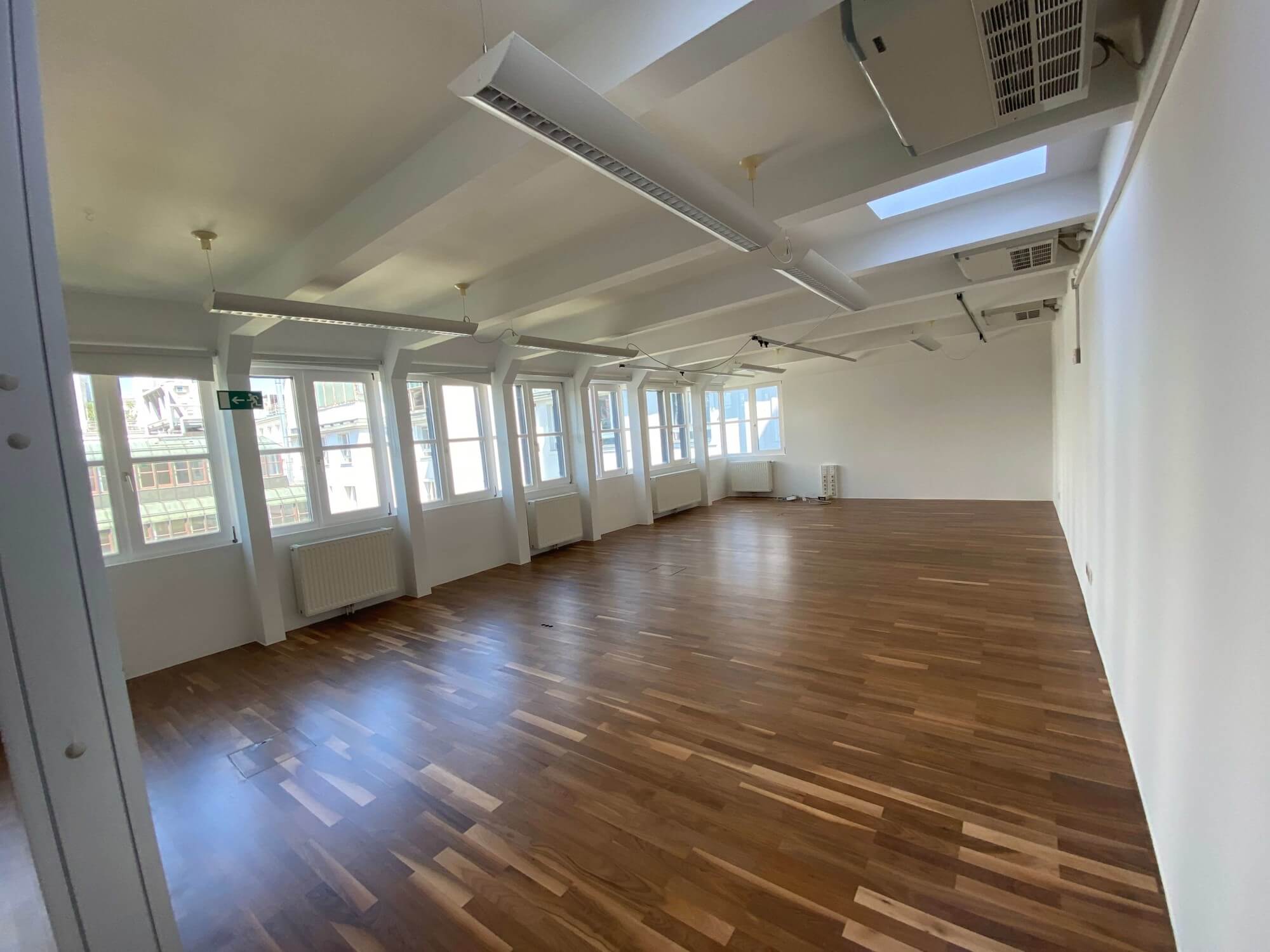 Office location: Palais Kaiserhaus