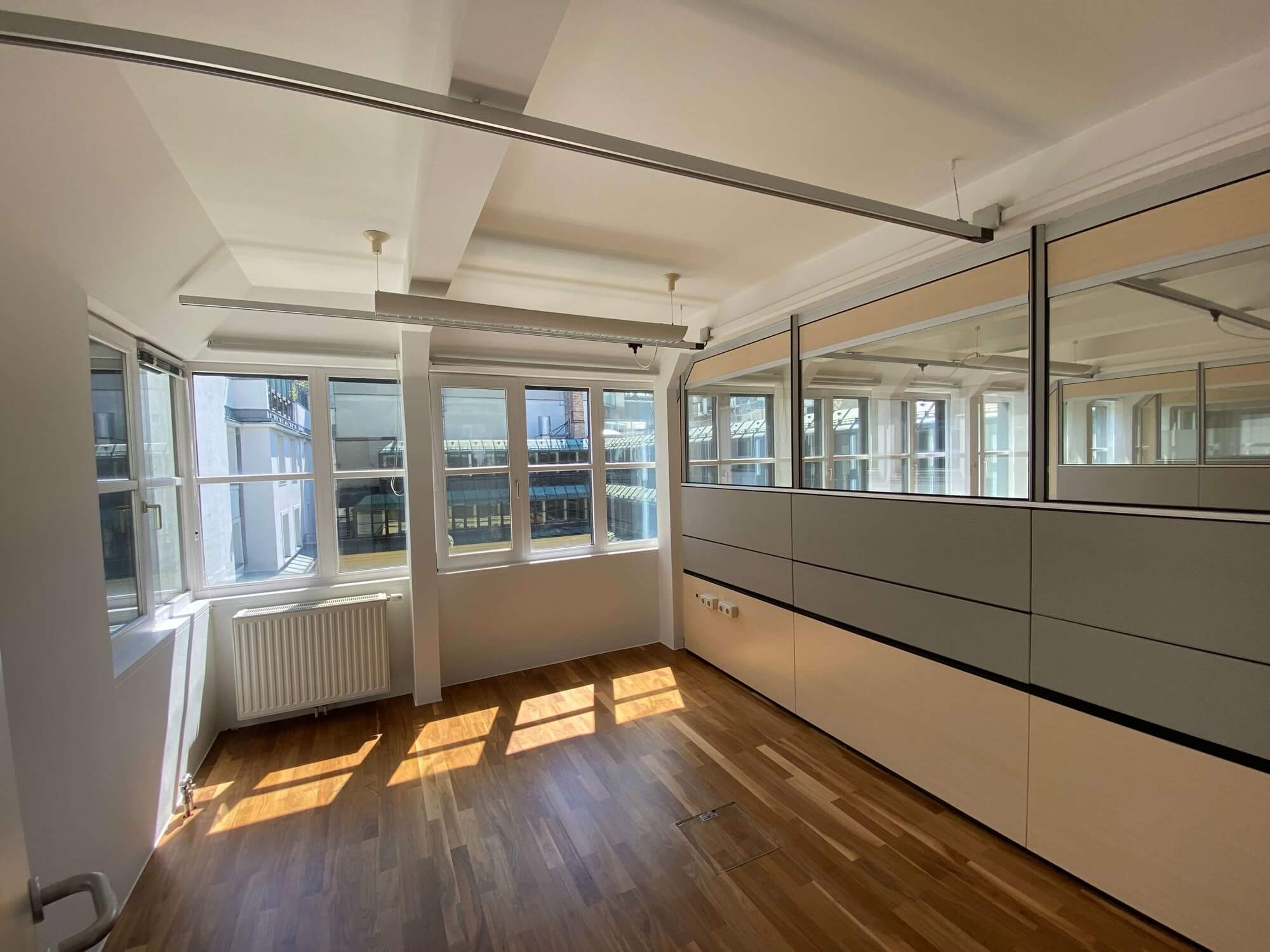 Office location: Palais Kaiserhaus